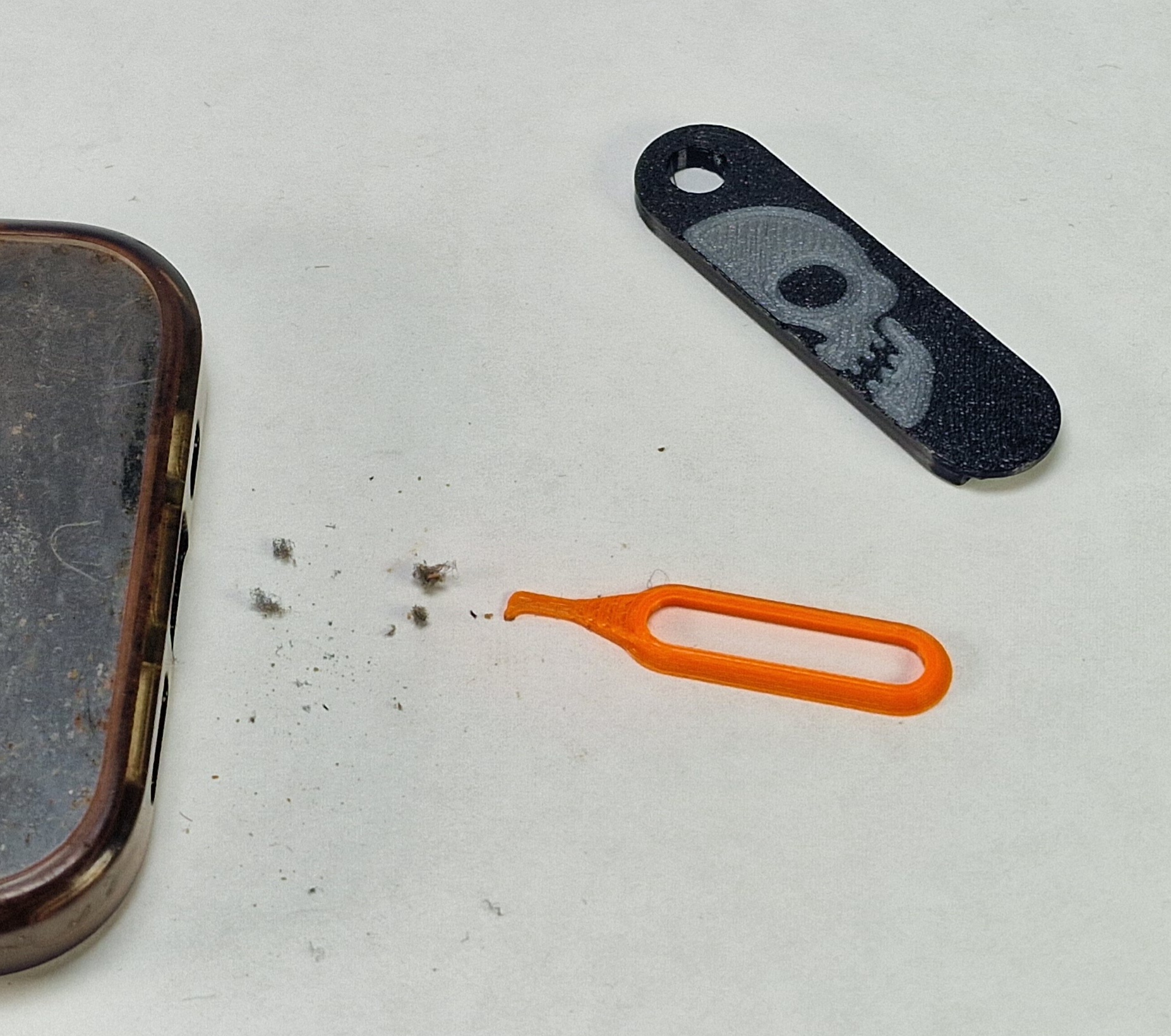 USB-C Port Cleaning Tool & Custom Keychain Tag - photo 2