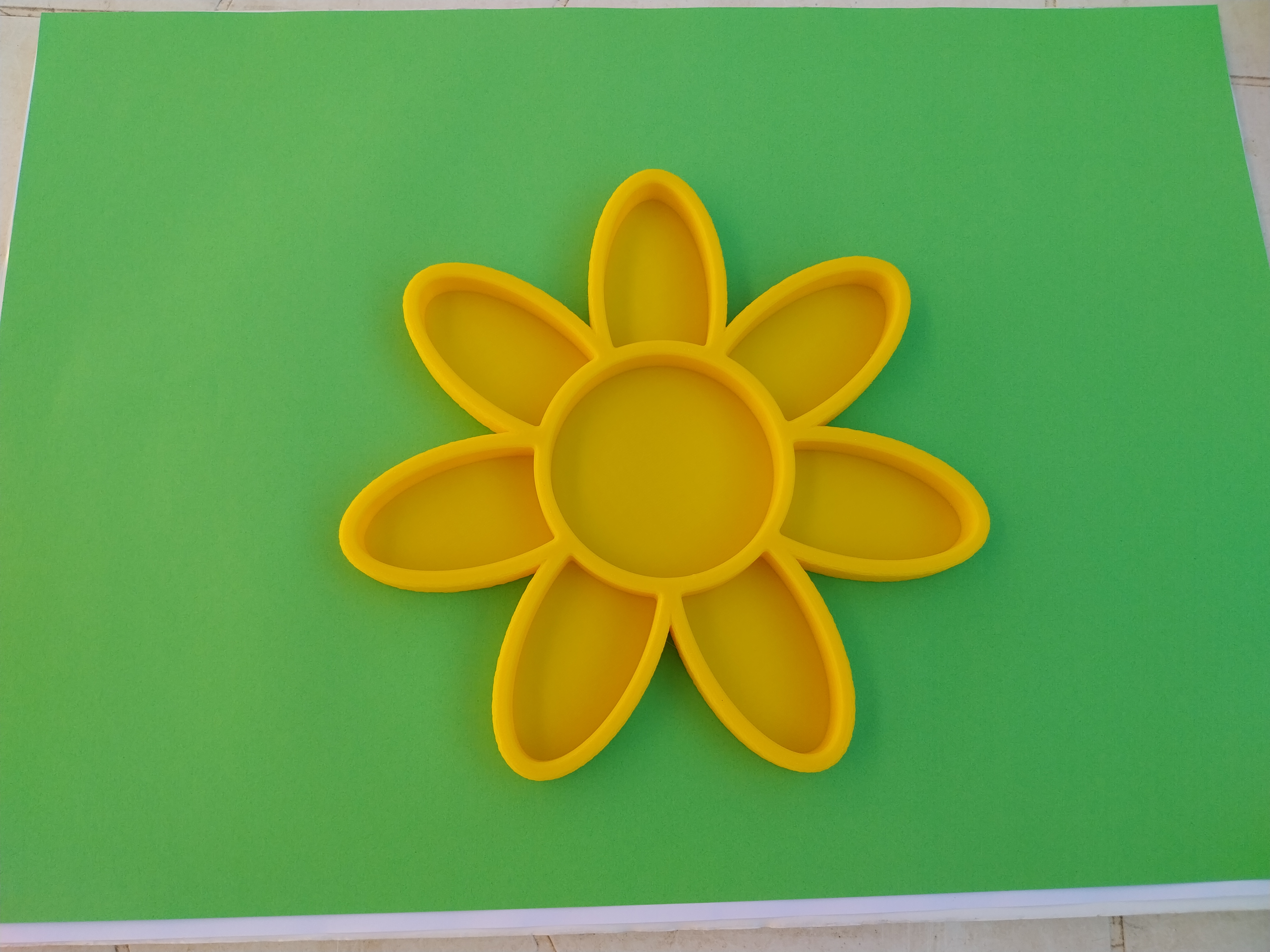 Flower sensory tray - photo 2