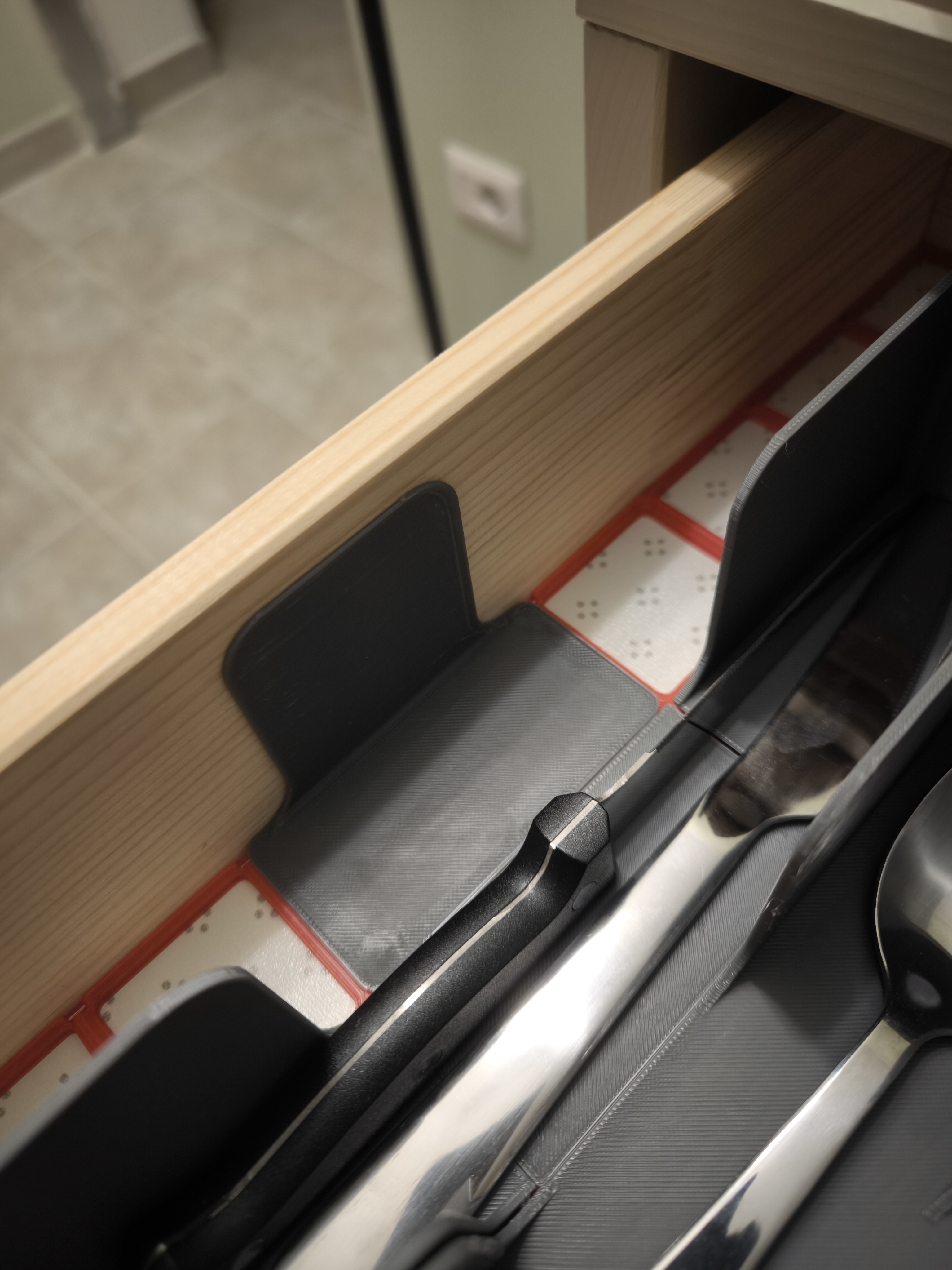 Kitchen Gridfinity -  Generic modular with one side wall