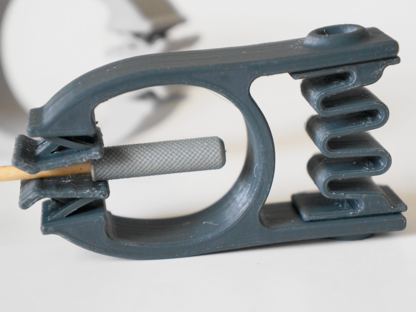 cross axis flexural clamp - photo 4