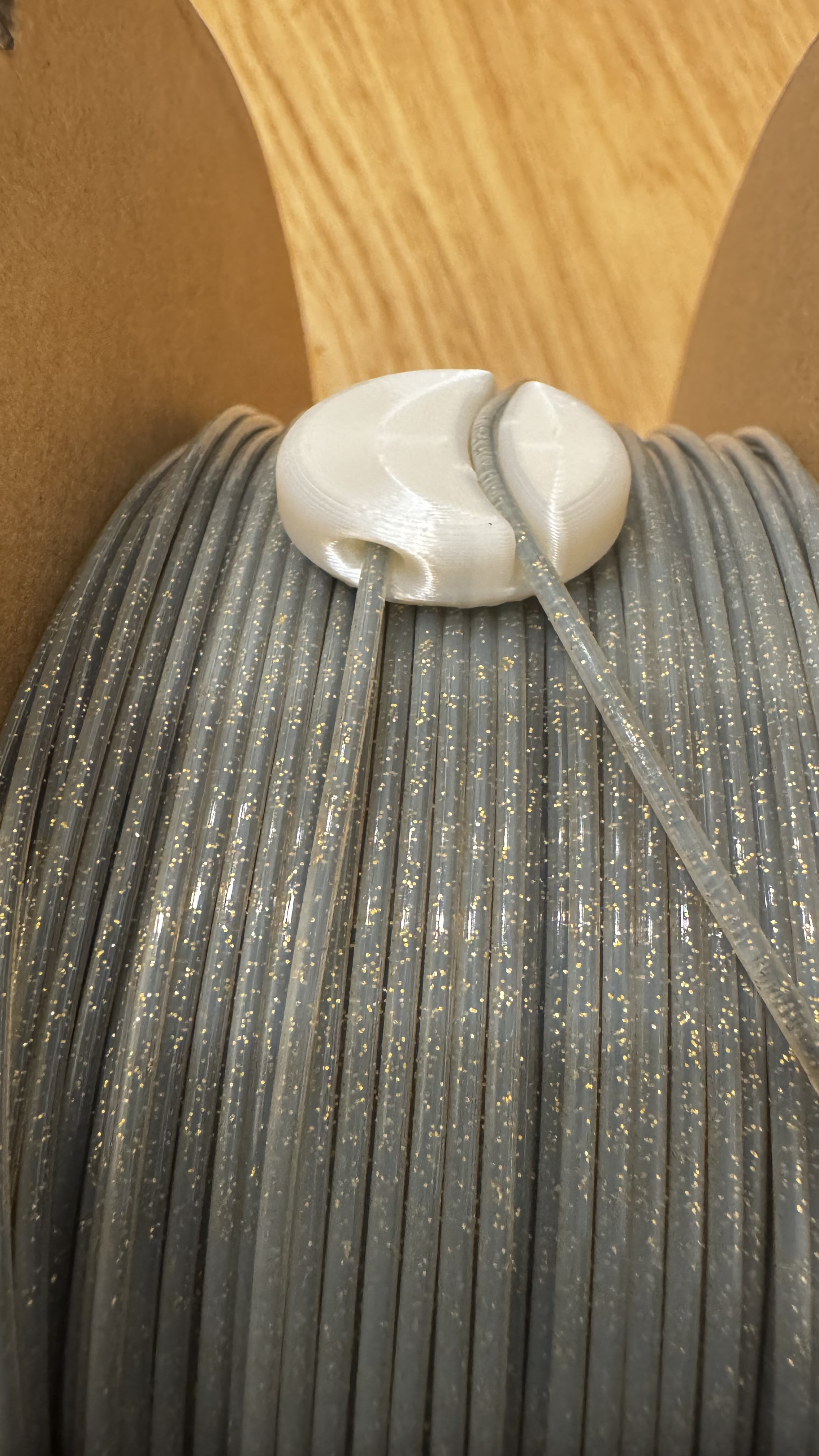 Filament Clip - photo 2