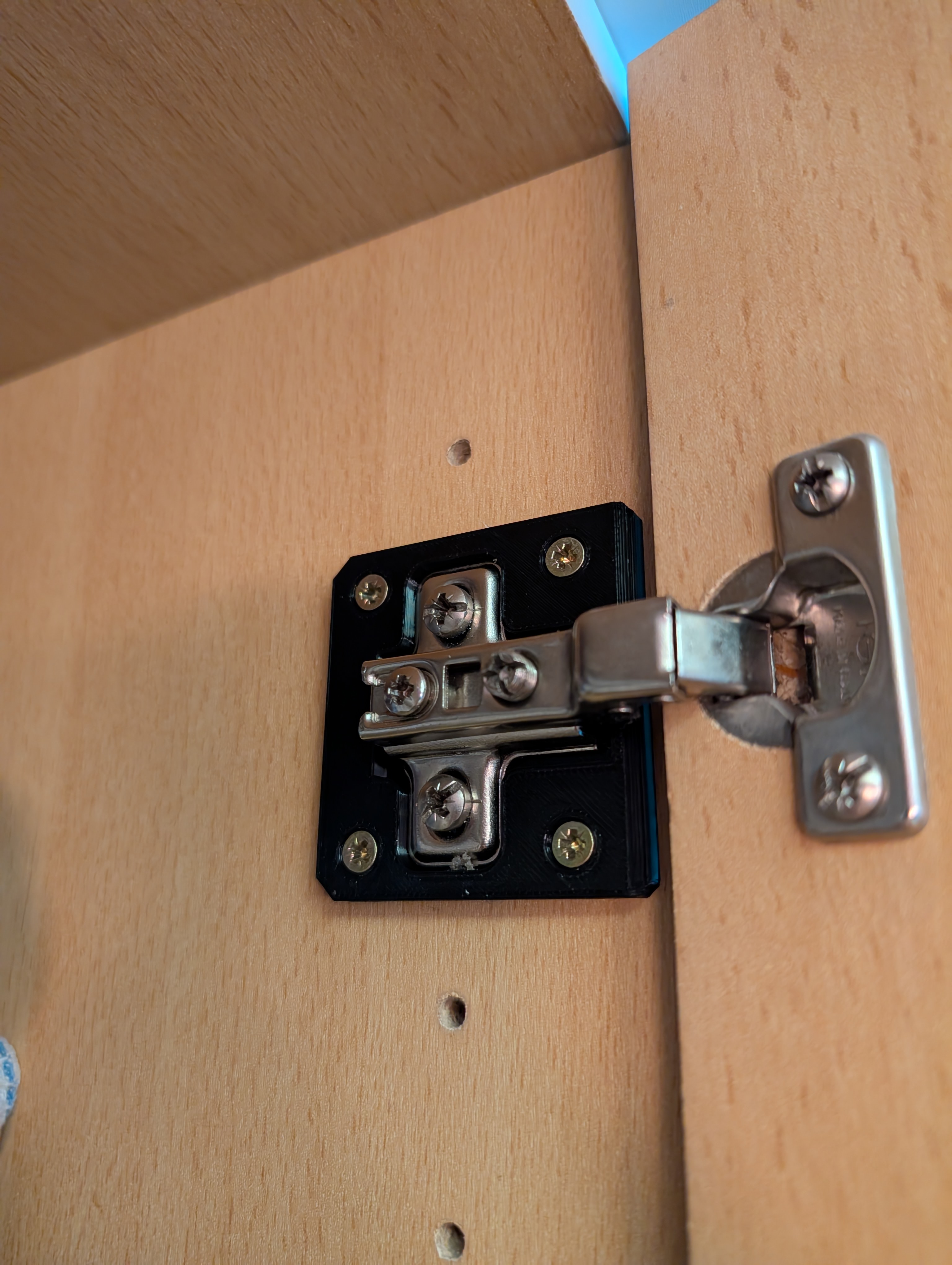 Flat Hinge repair-plate