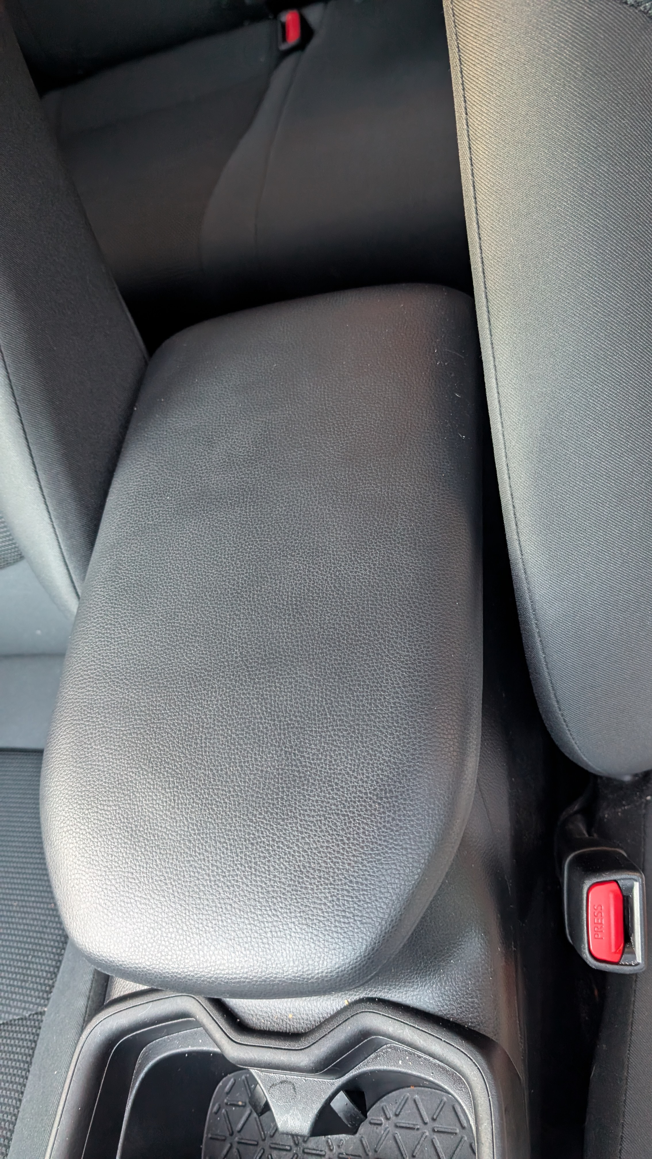 Toyota Rav4 2021 console tray - photo 2