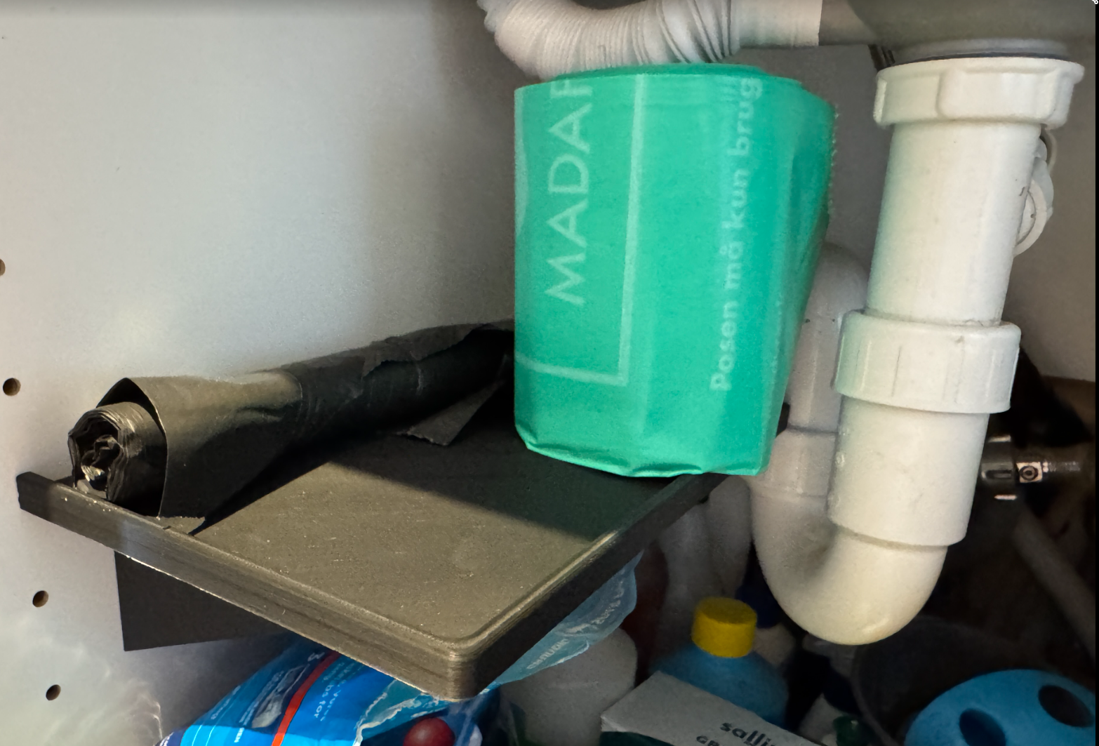 Shelf to place under sink - photo 2