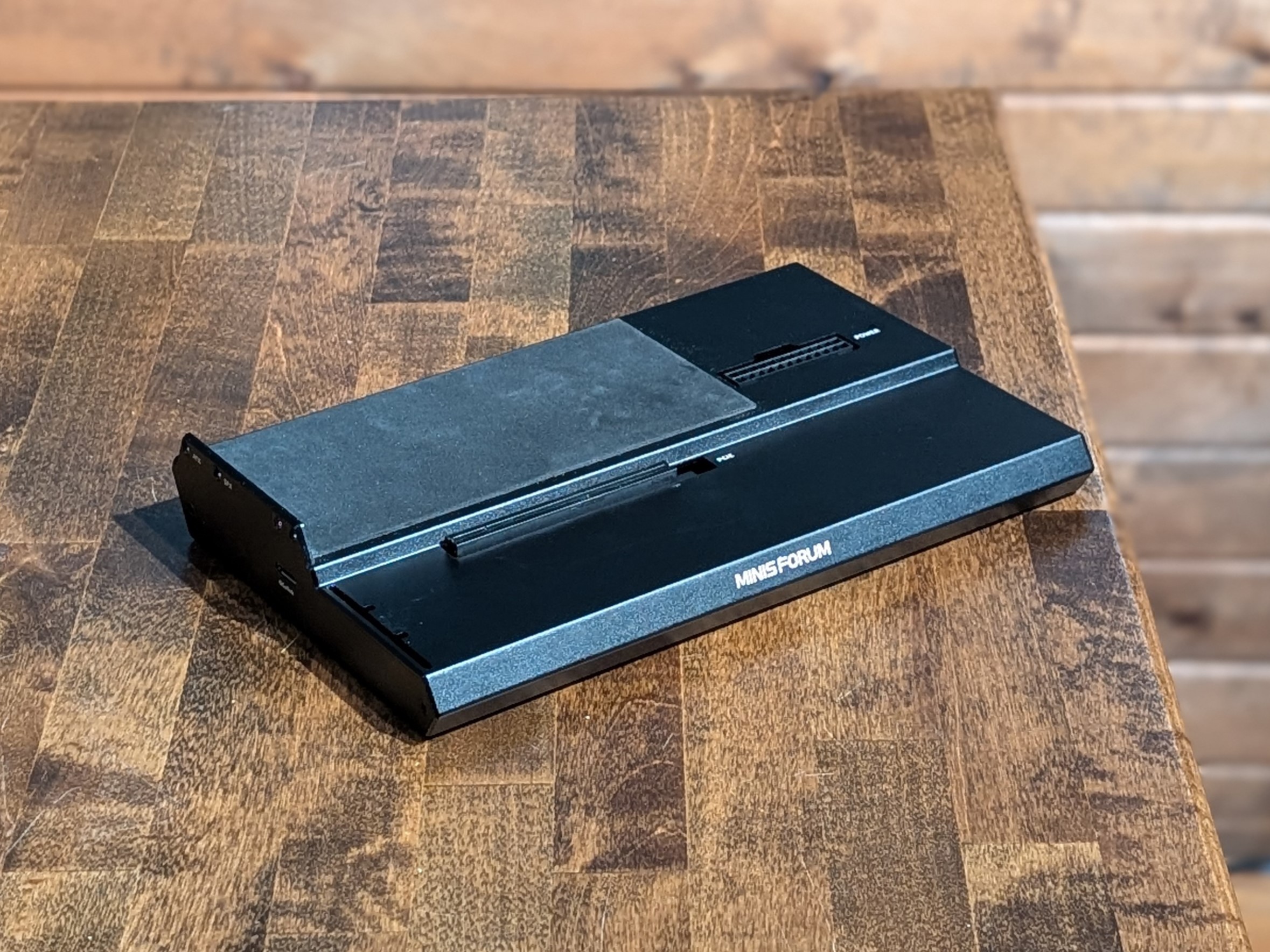 Minisforum DEG1 eGPU Dock Enclosure / Case / Shell - photo 3