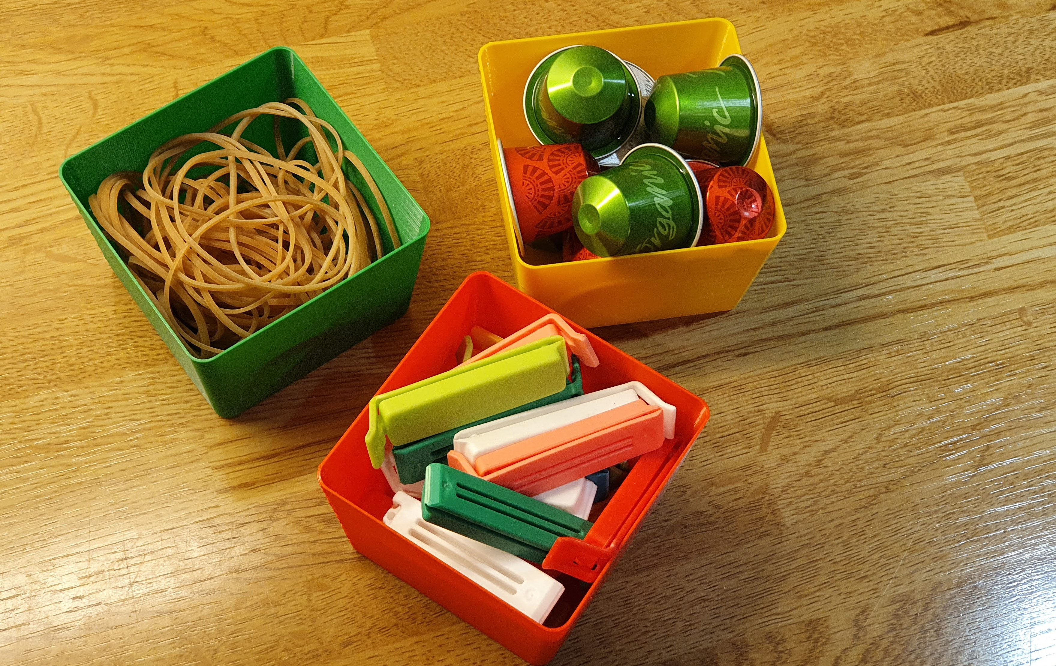 Small stackable storage box with lid (parametric) - photo 4