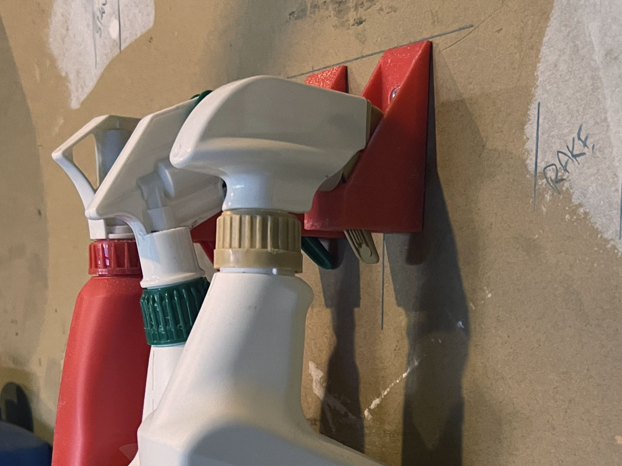 Spray Bottle Hanger/Wall Mount