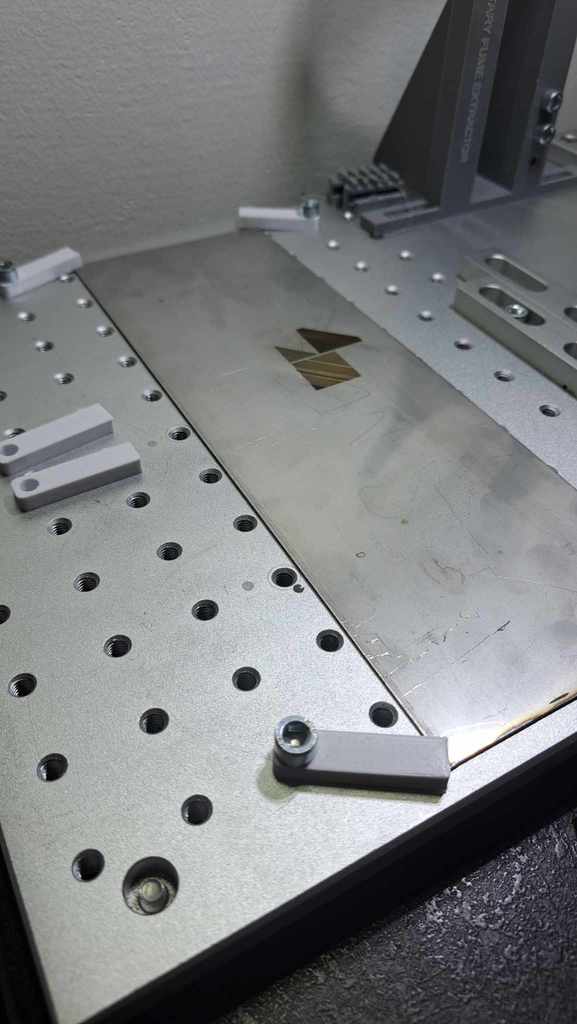 Fiber laser clamp