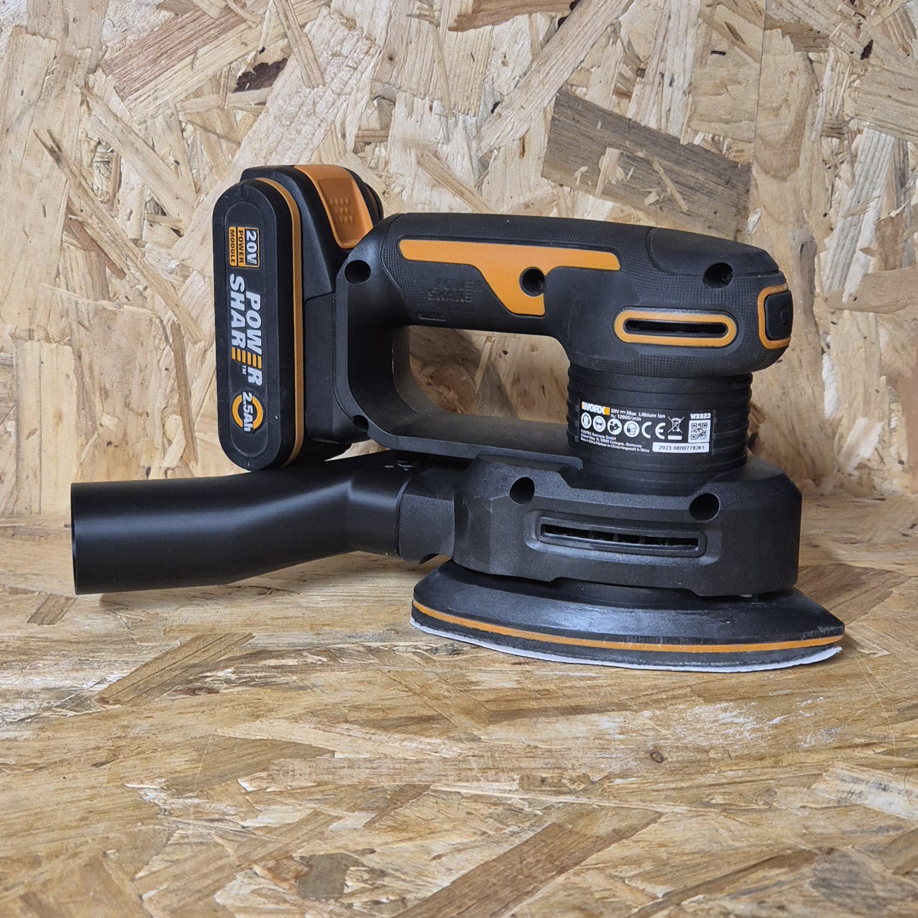 WORX WX822/WX820 Sander Vacuum Adapter - photo 3