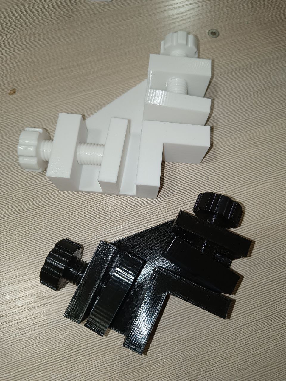 Corner clamp/vice - photo 2