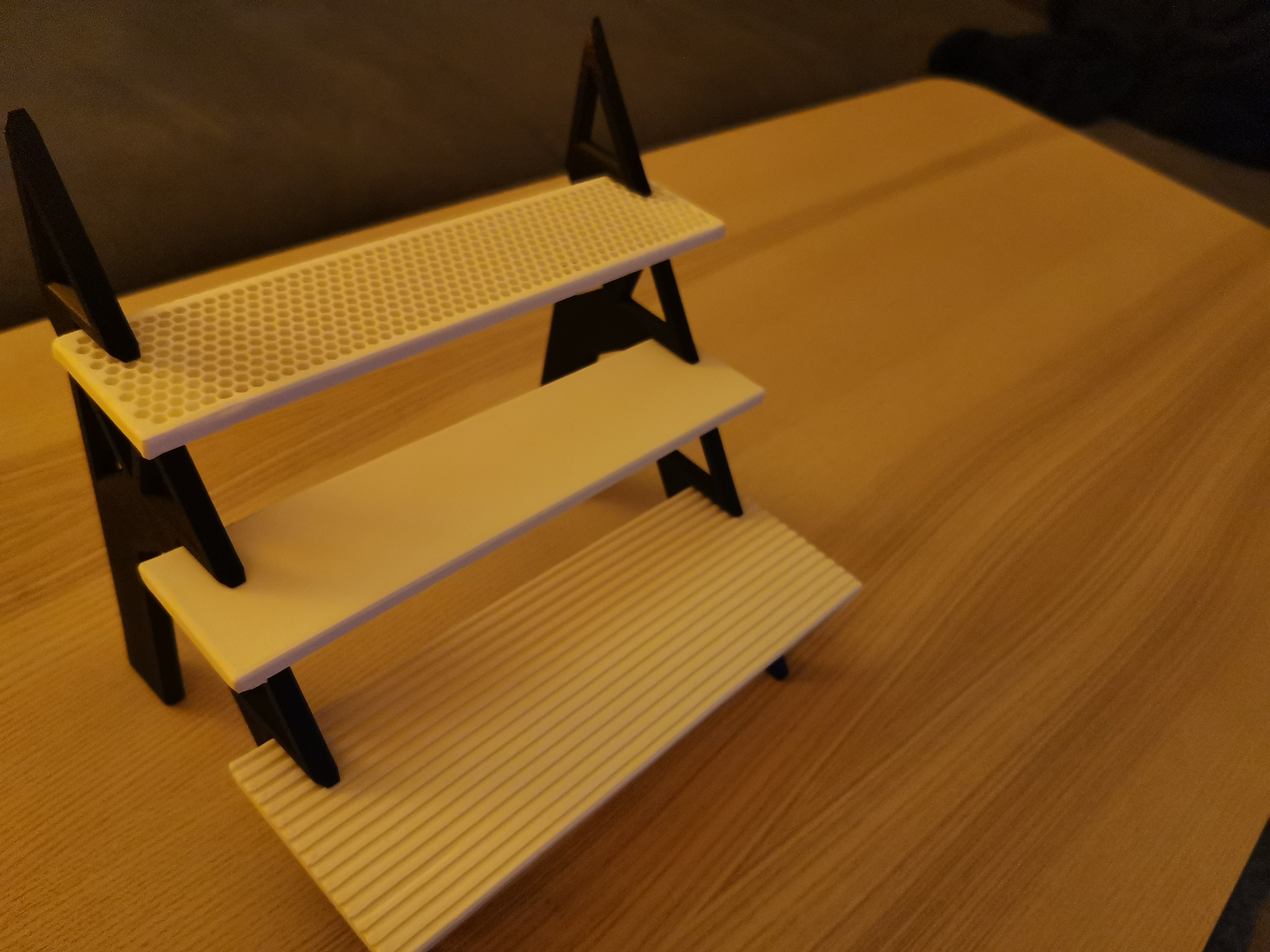 3-in-1 Display Shelf - Minimal Filament Version - photo 2