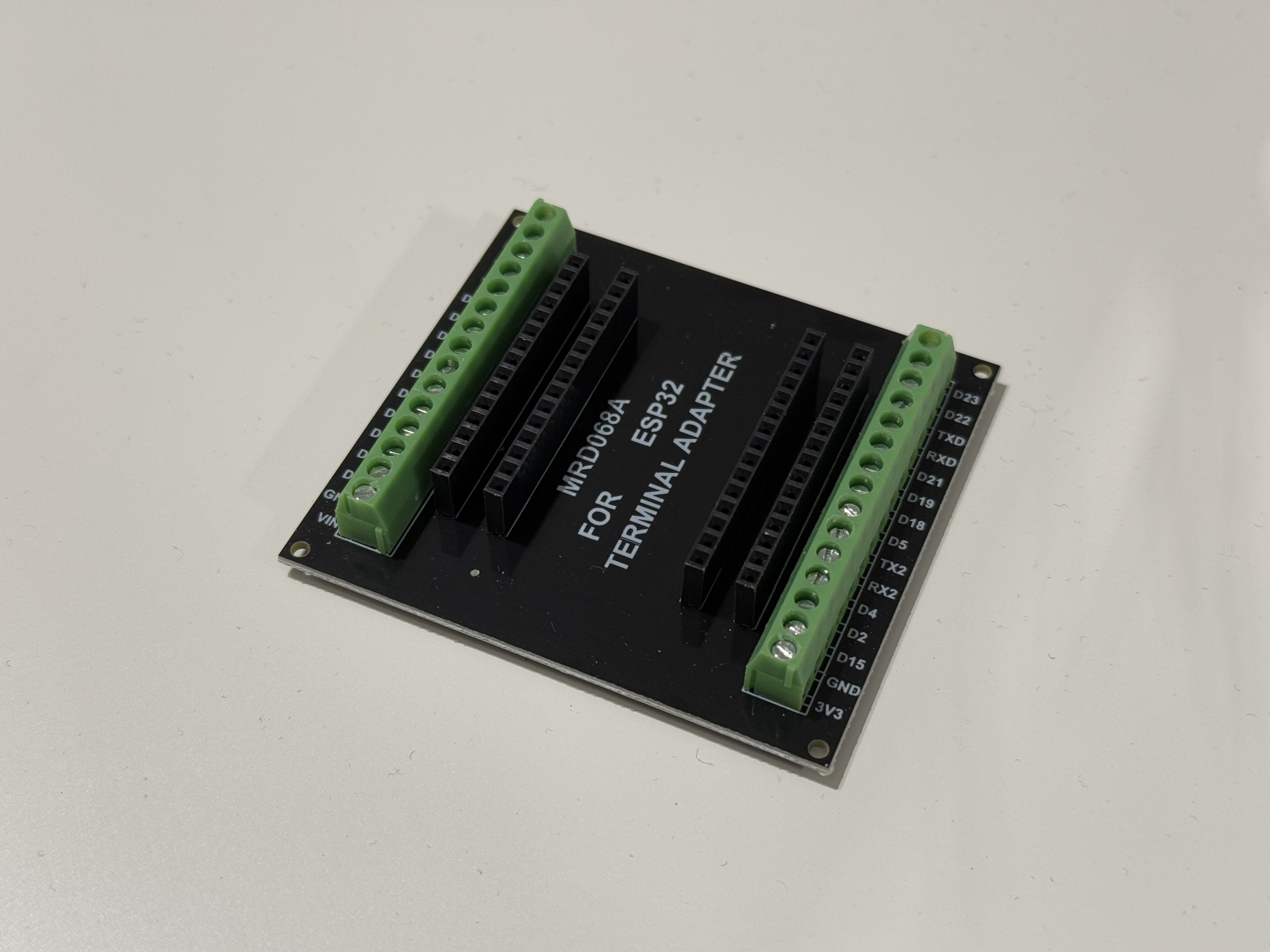 ESP32 Screw Terminal Adapter DIN Mount MRD068A - photo 2