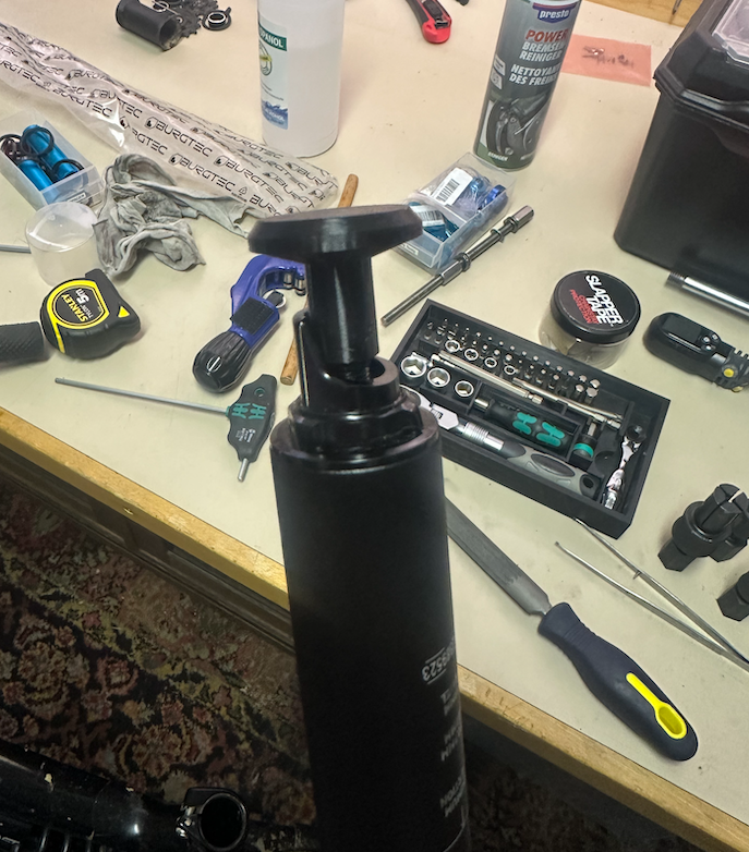 Vent Valve Tool for RockShox Reverb AXS Dropper Post