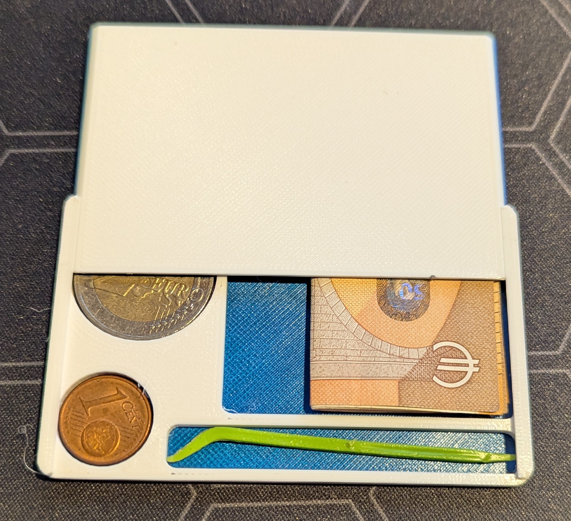 RIDGE Wallet - reserve money tray - photo 4