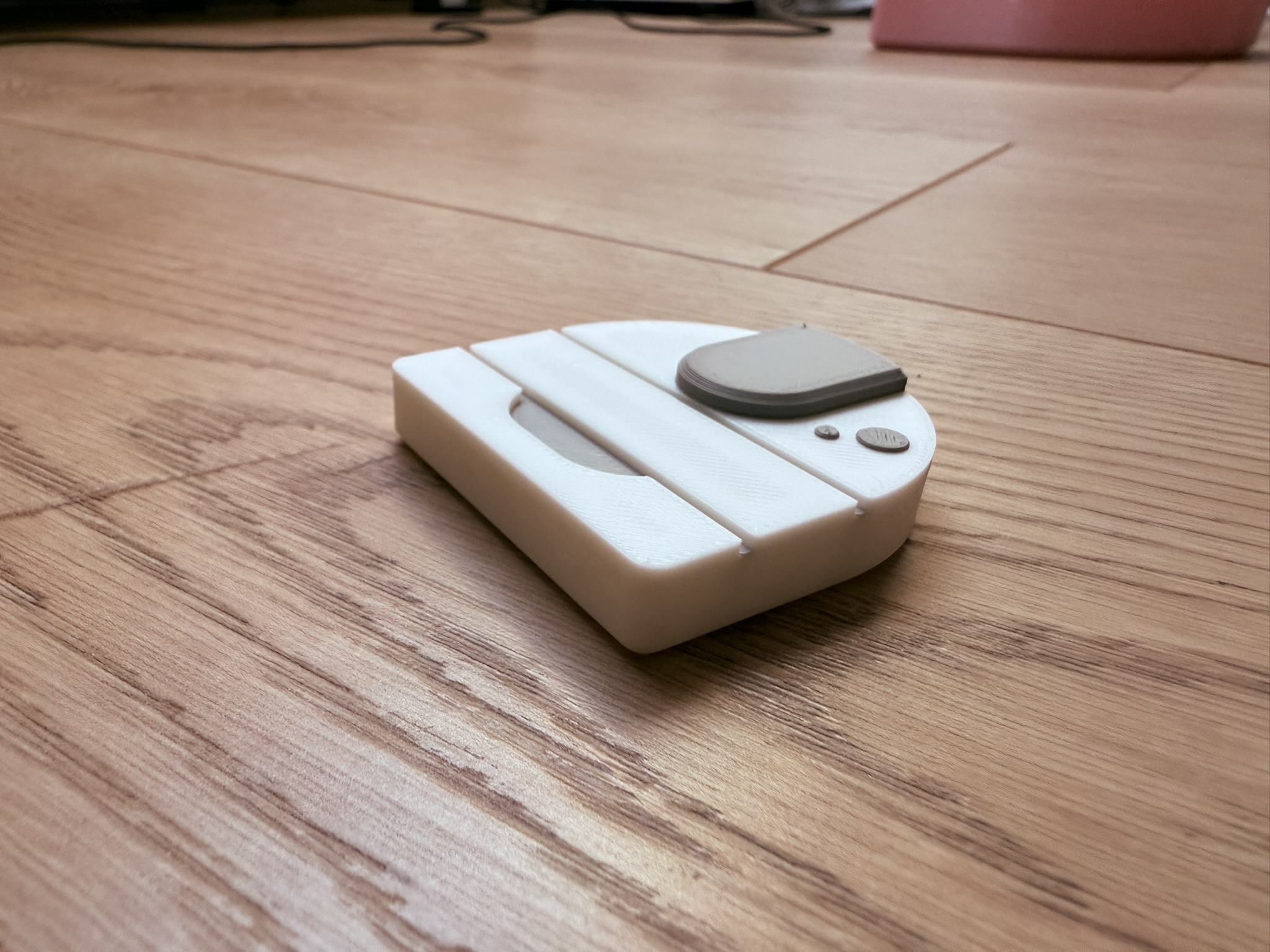 Robot Vacuum Toy - Neato Mini - photo 3