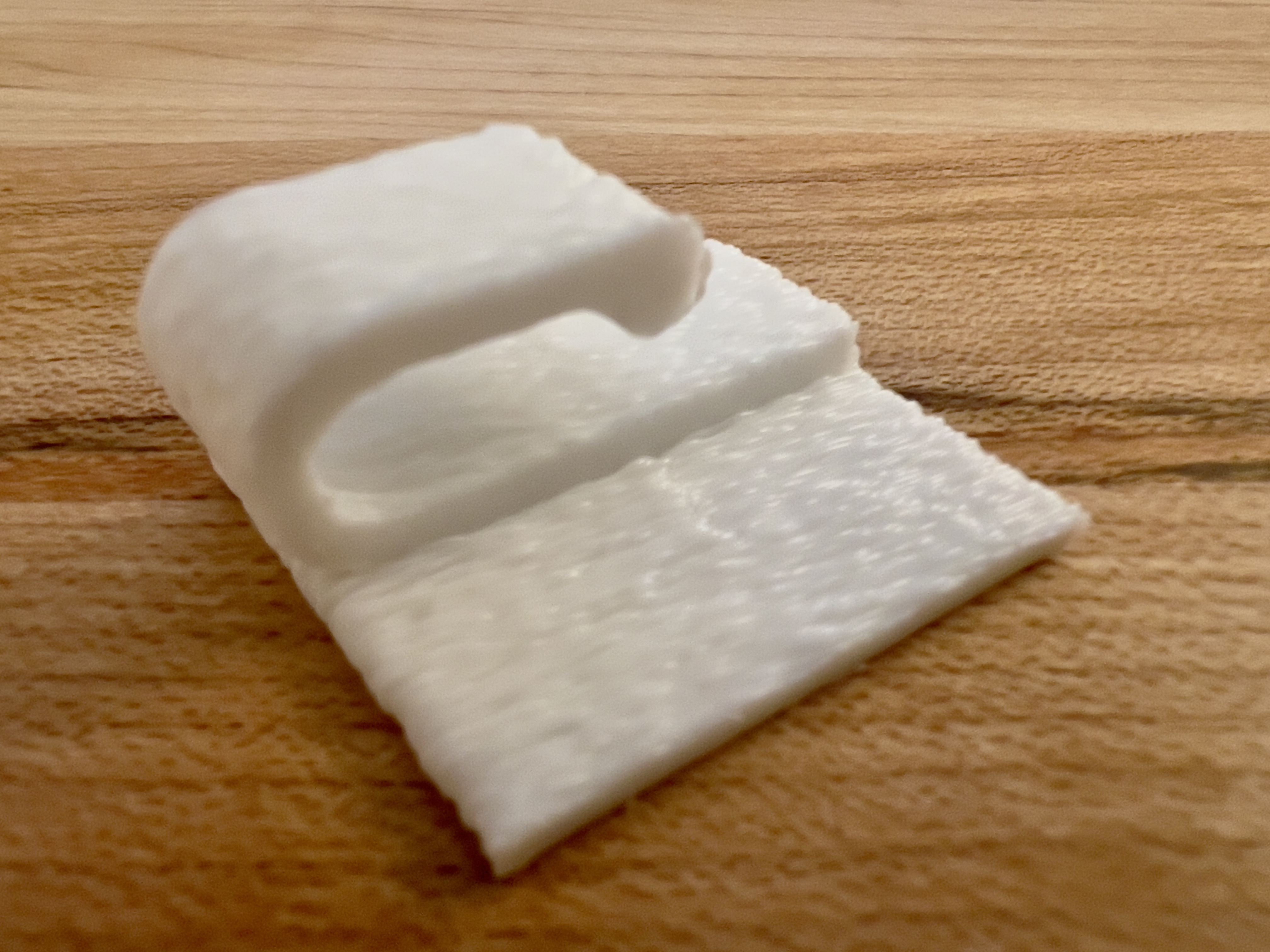 Flat Cable Clip with extended baseplate