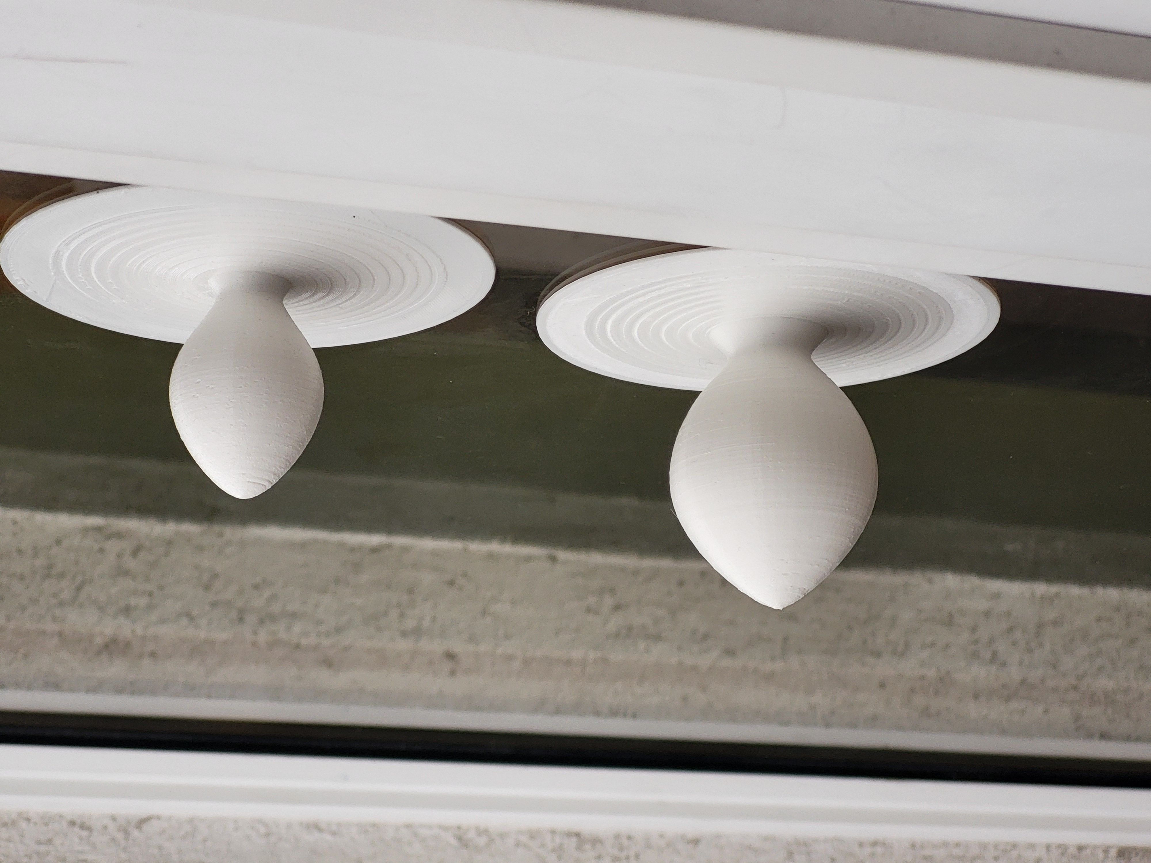 suction balcony door knob - photo 2
