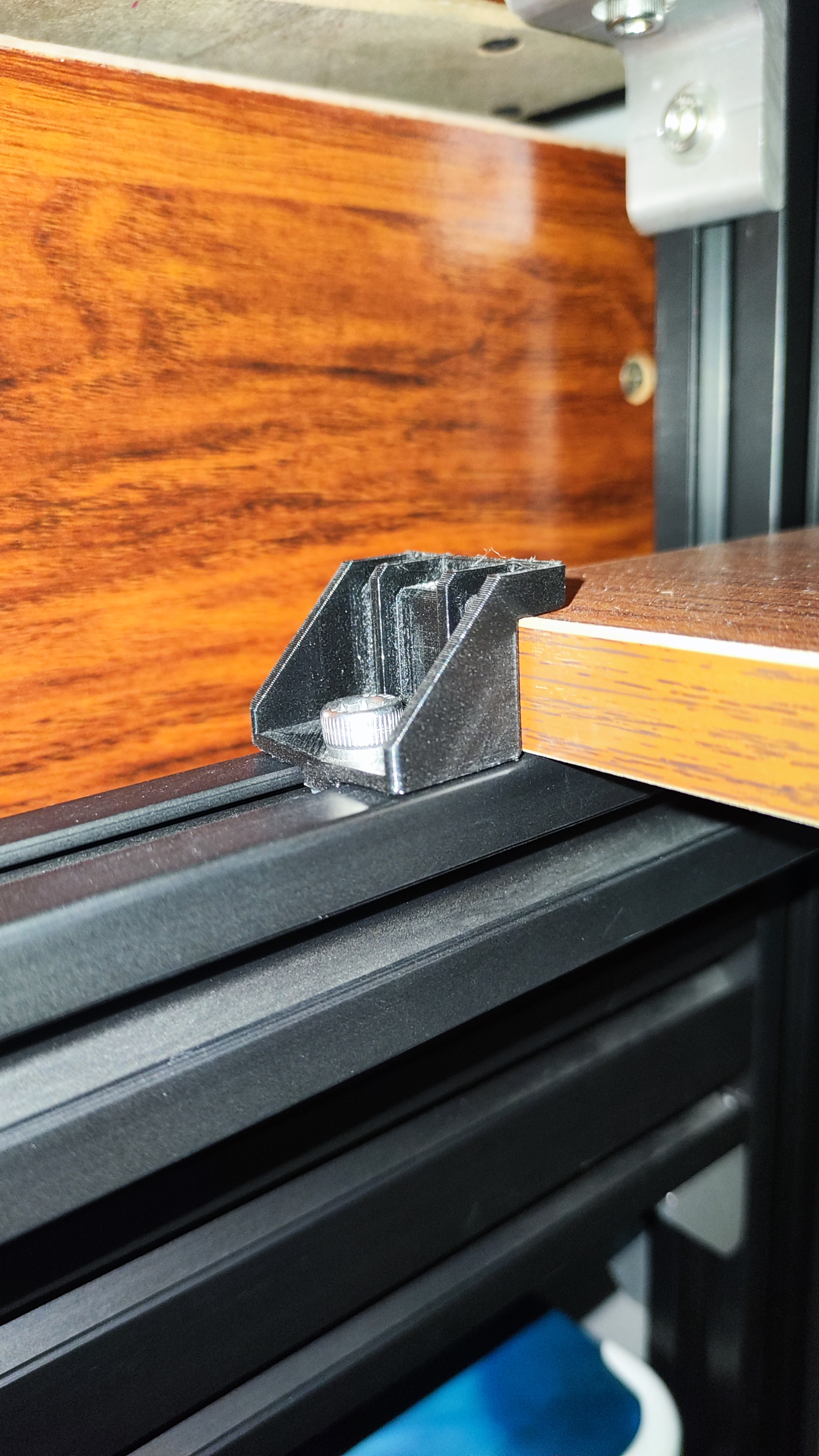 Plate Clamp for Aluminum Profile with 8mm Slot - photo 3