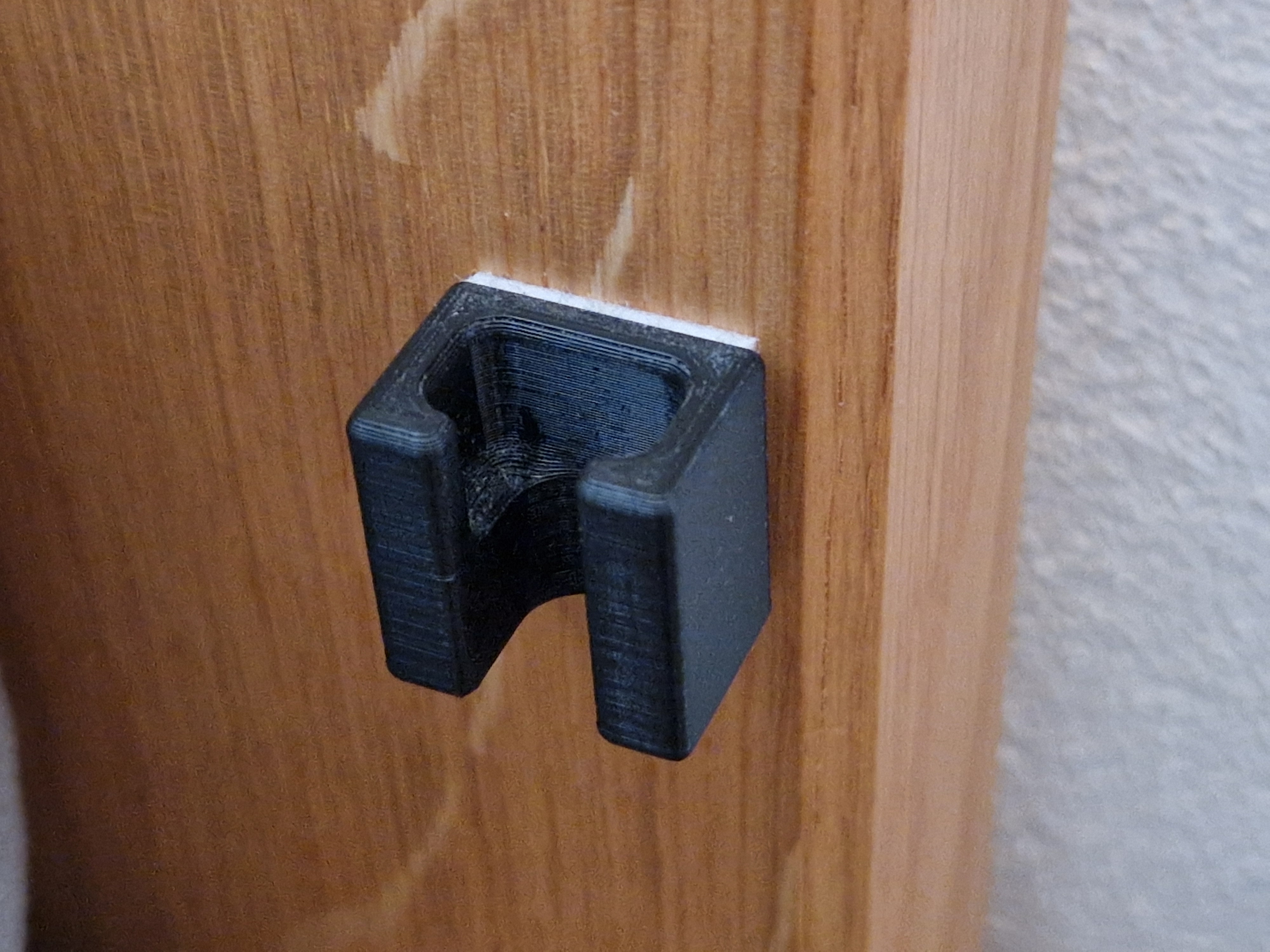 Usb-C cable holder - photo 2