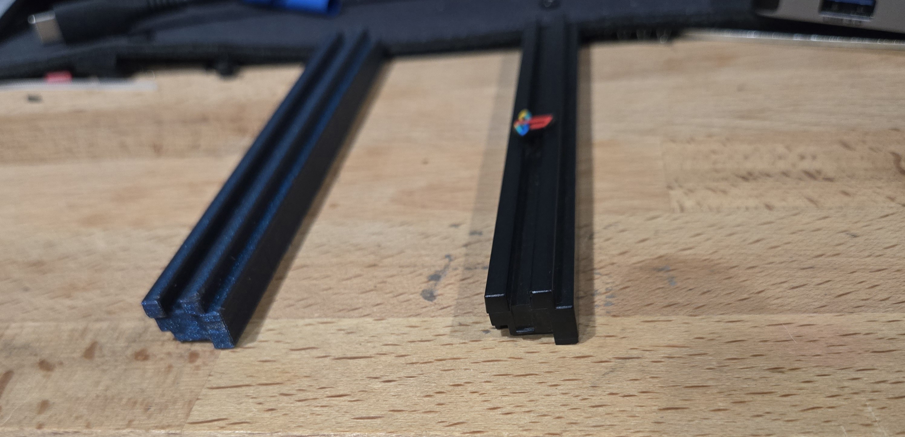 Playstation 2 front disc tray plate replacement - photo 2