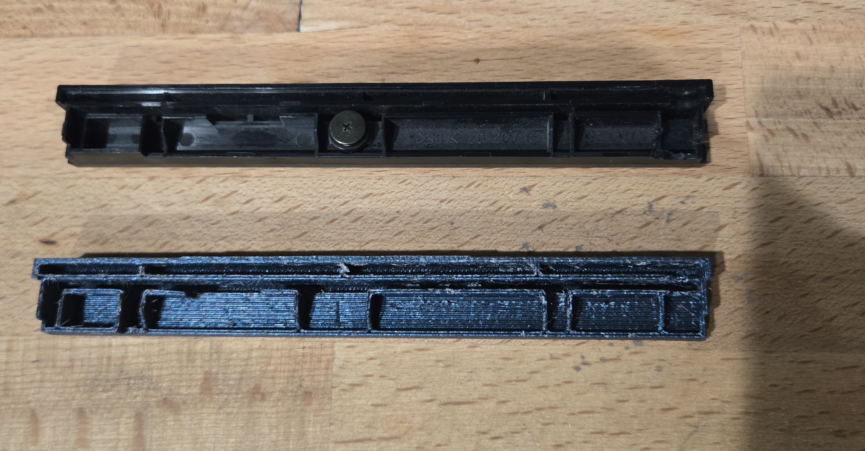 Playstation 2 front disc tray plate replacement - photo 4