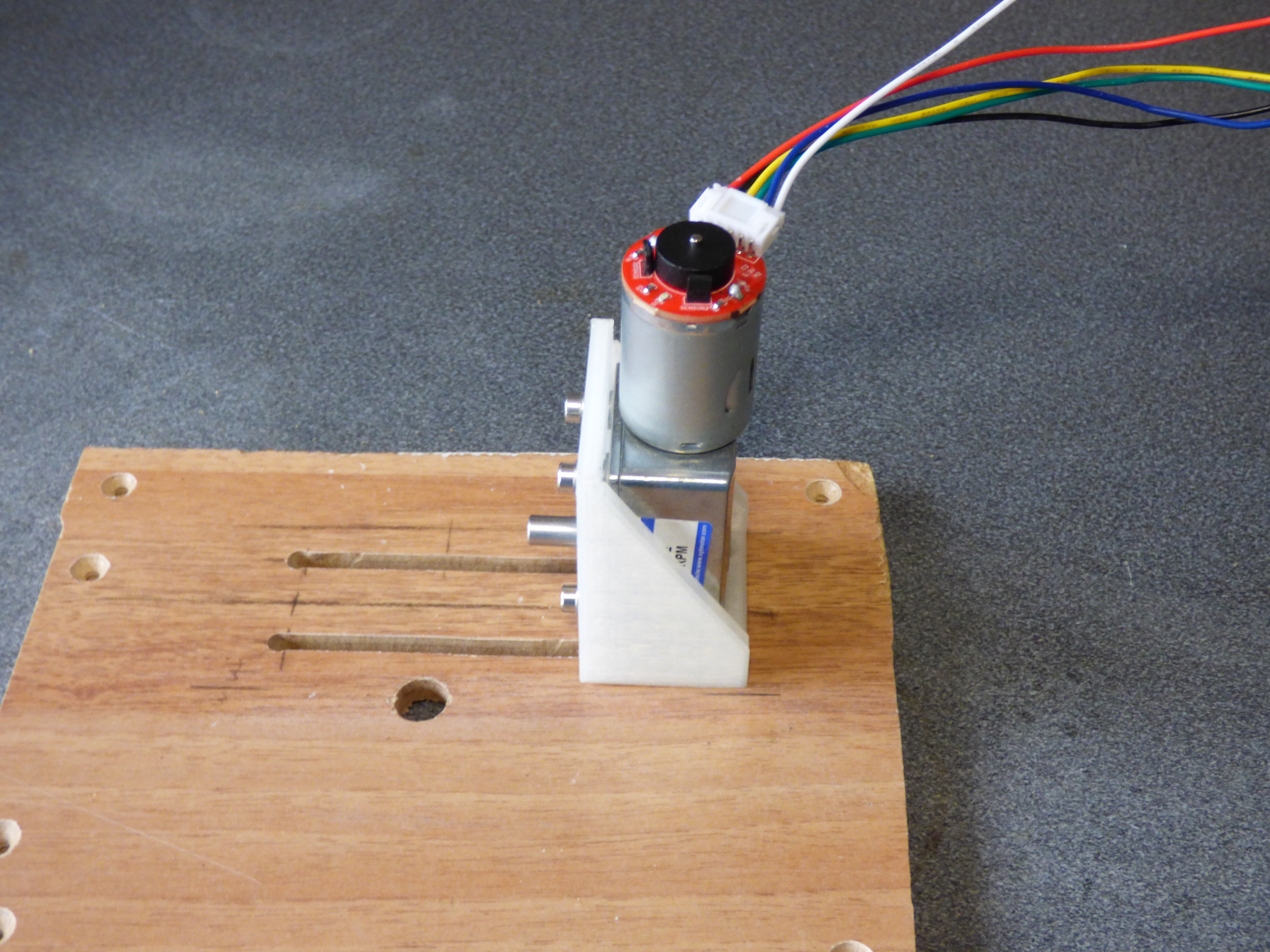 Motor mount for JGY-370-CE worm drive motor - photo 3