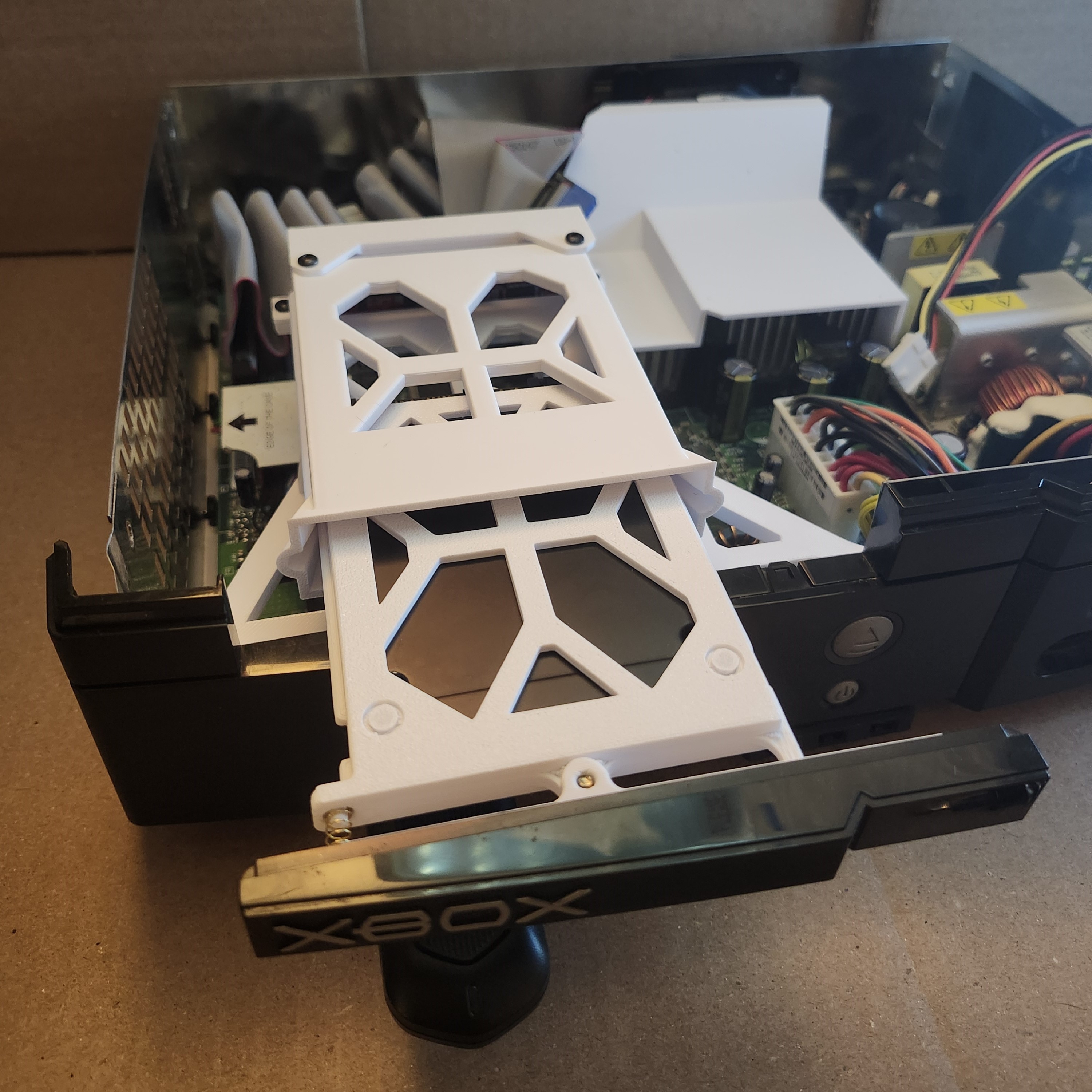 Original Xbox HDD/SSD Caddy - photo 2