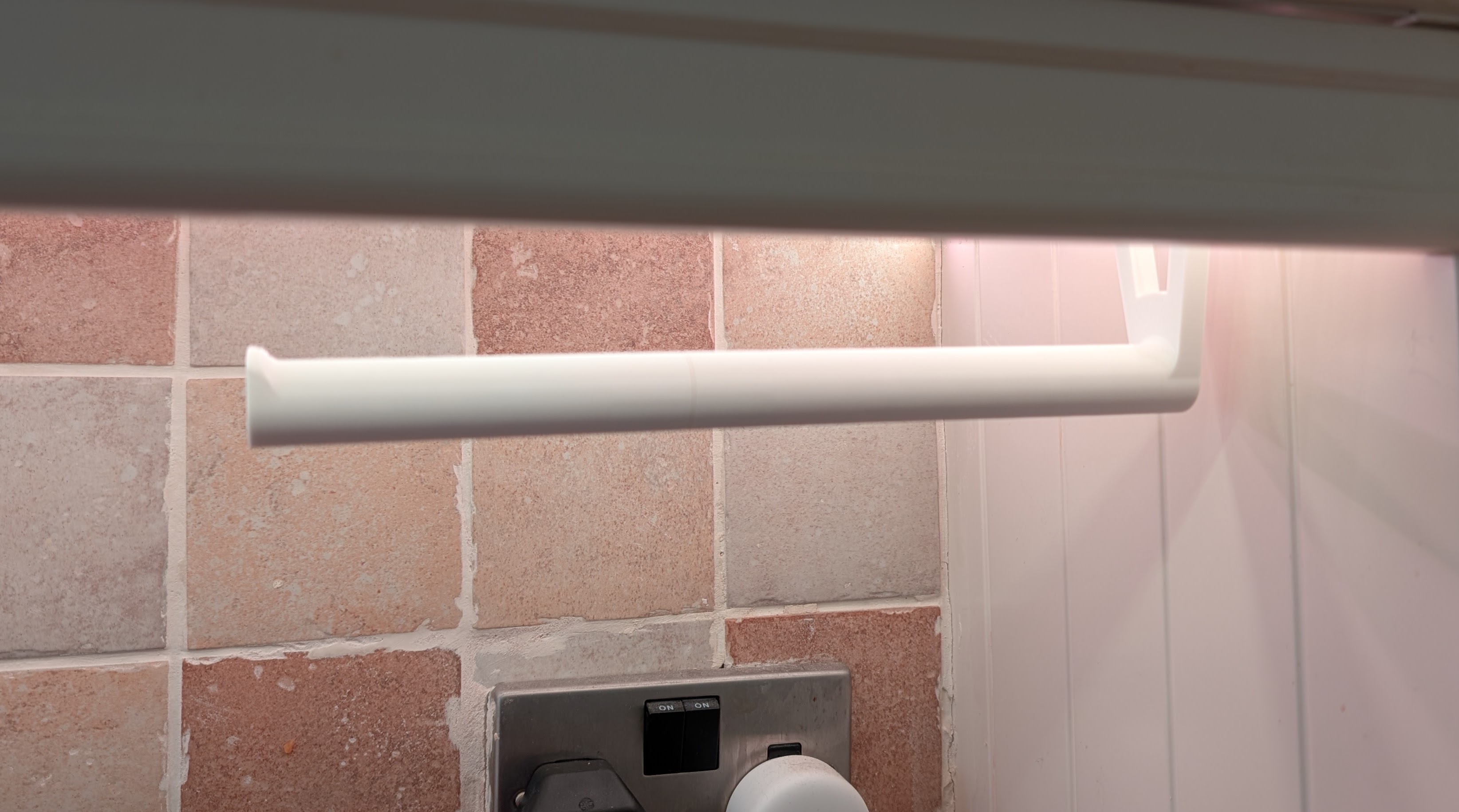 Kitchen Roll Holder - Various sizes(230mm, 260mm, 280mm) - photo 4