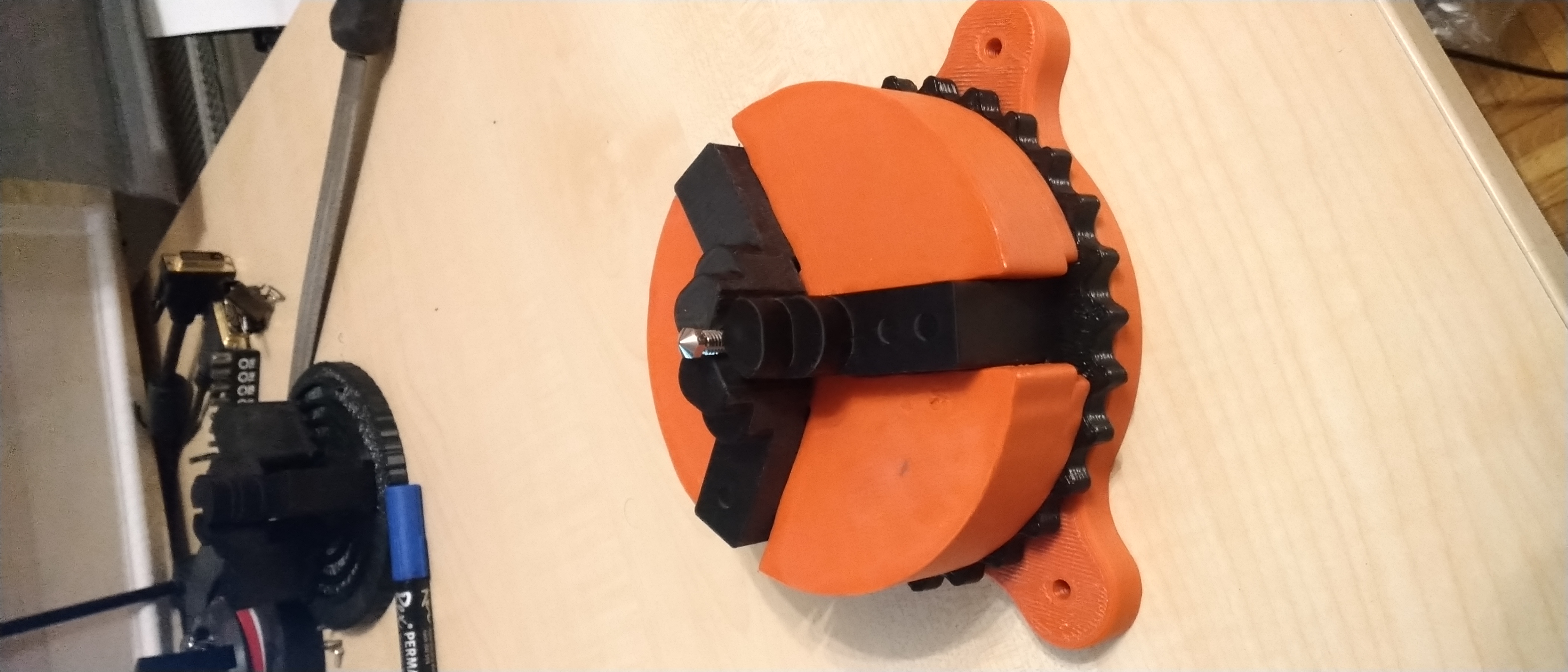 round vice - 3 point clamp - photo 2