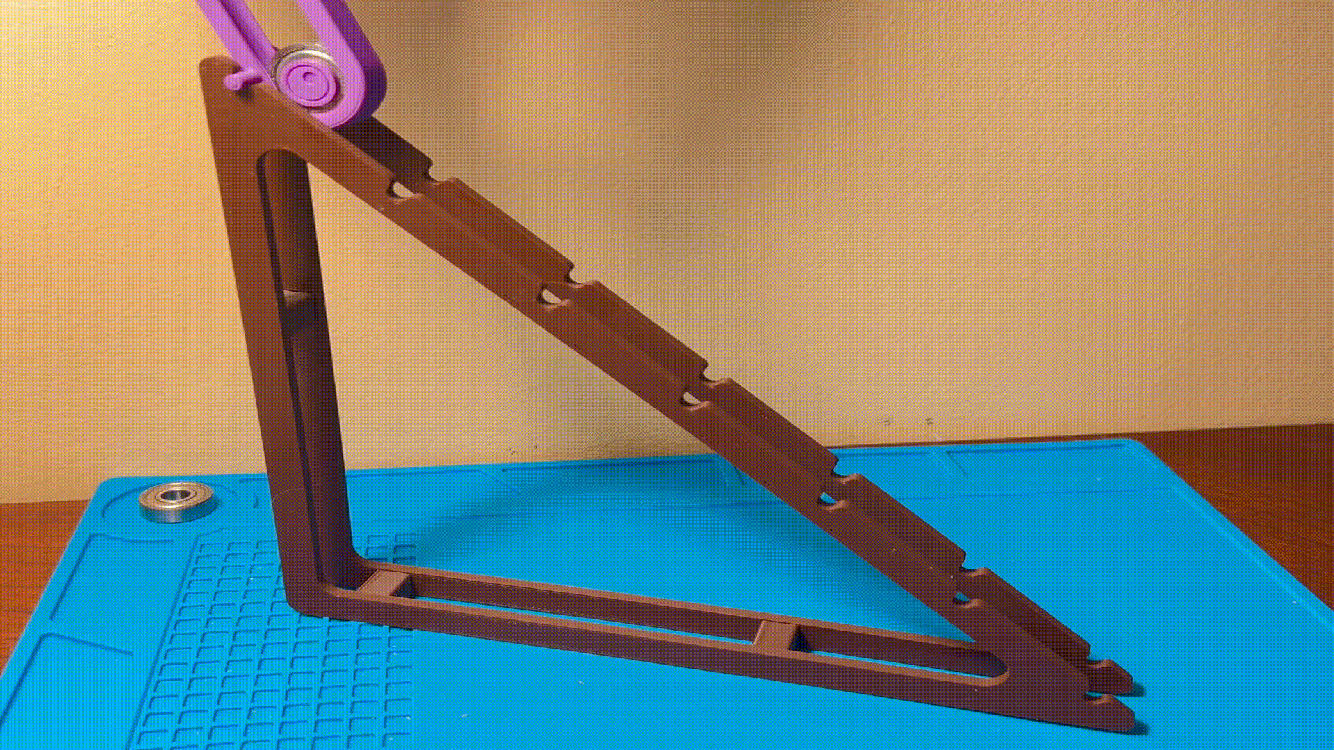 Dynamic Tumbling Toy - photo 2