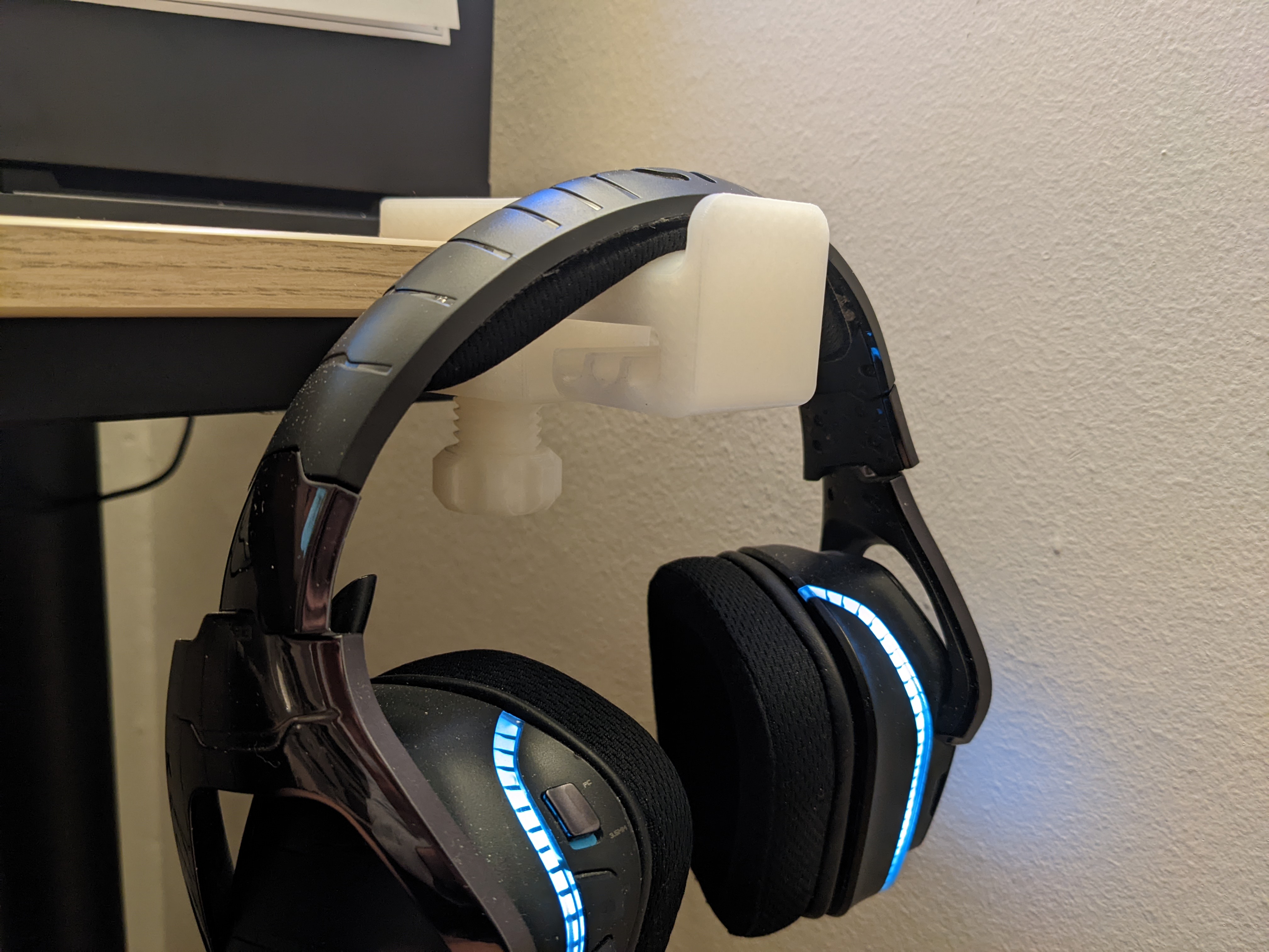 Desk Mount Headphone Holder FOR THIN DESKS (< 25 mm) - photo 3