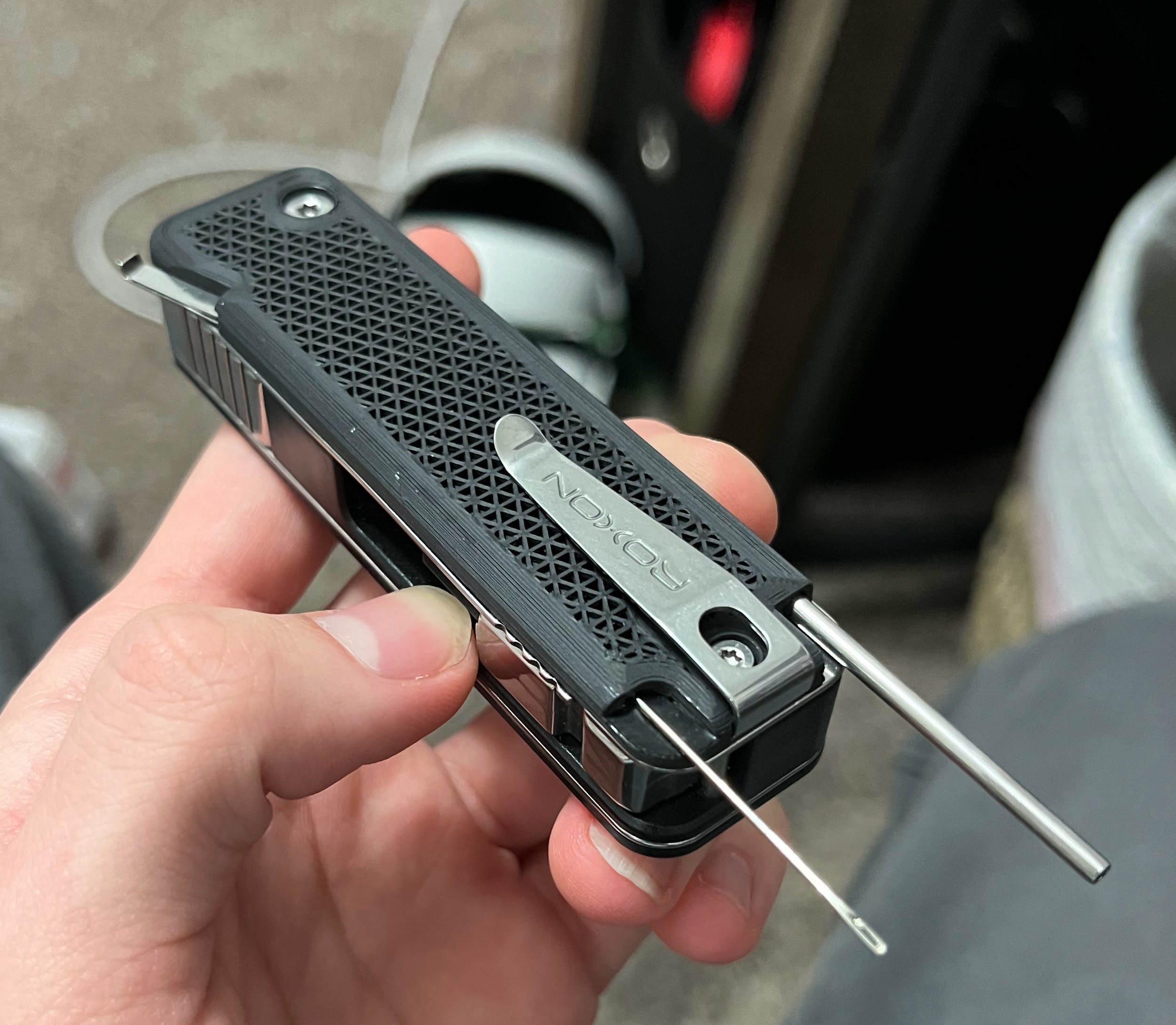 Roxon Flex companion scale with tool slots - photo 2