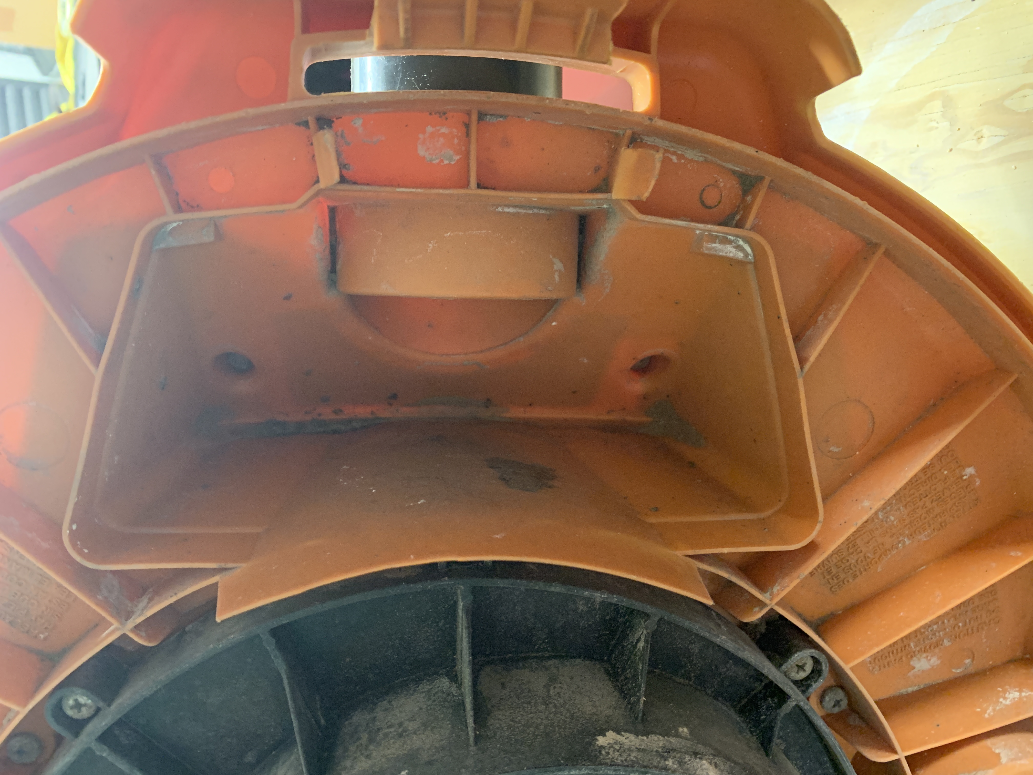 Ridgid older wet dry vacuum - adapter for bags - photo 3