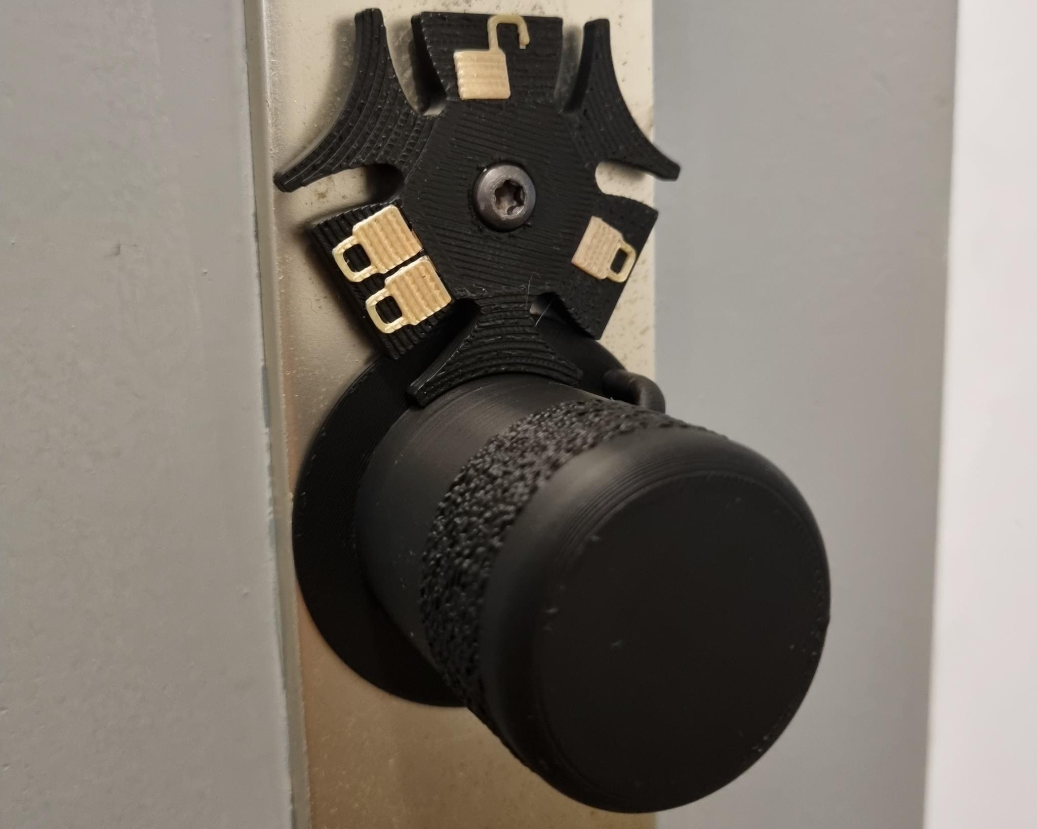 door lock indicator