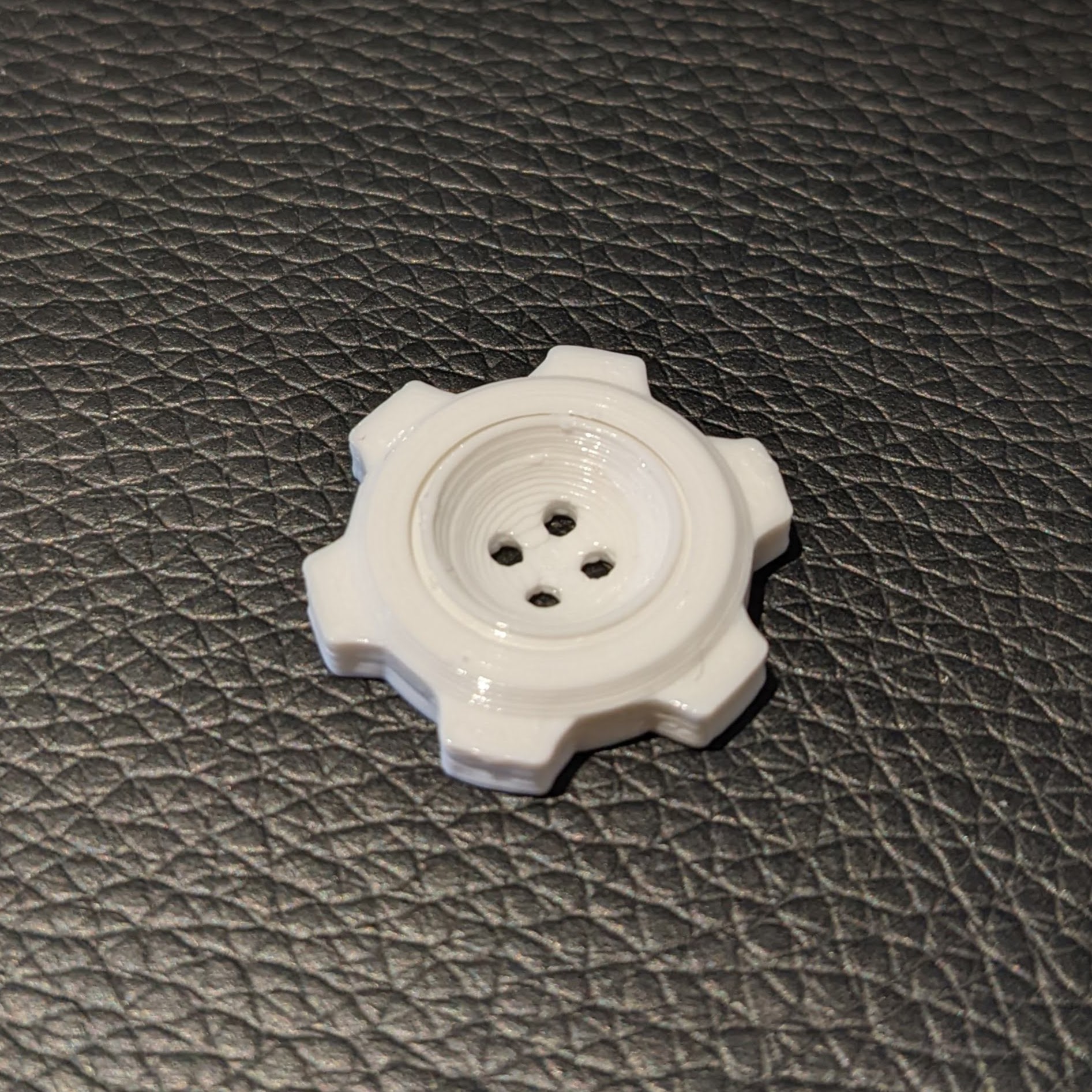 Spinning Gear Fidget Button (Print-In-Place)