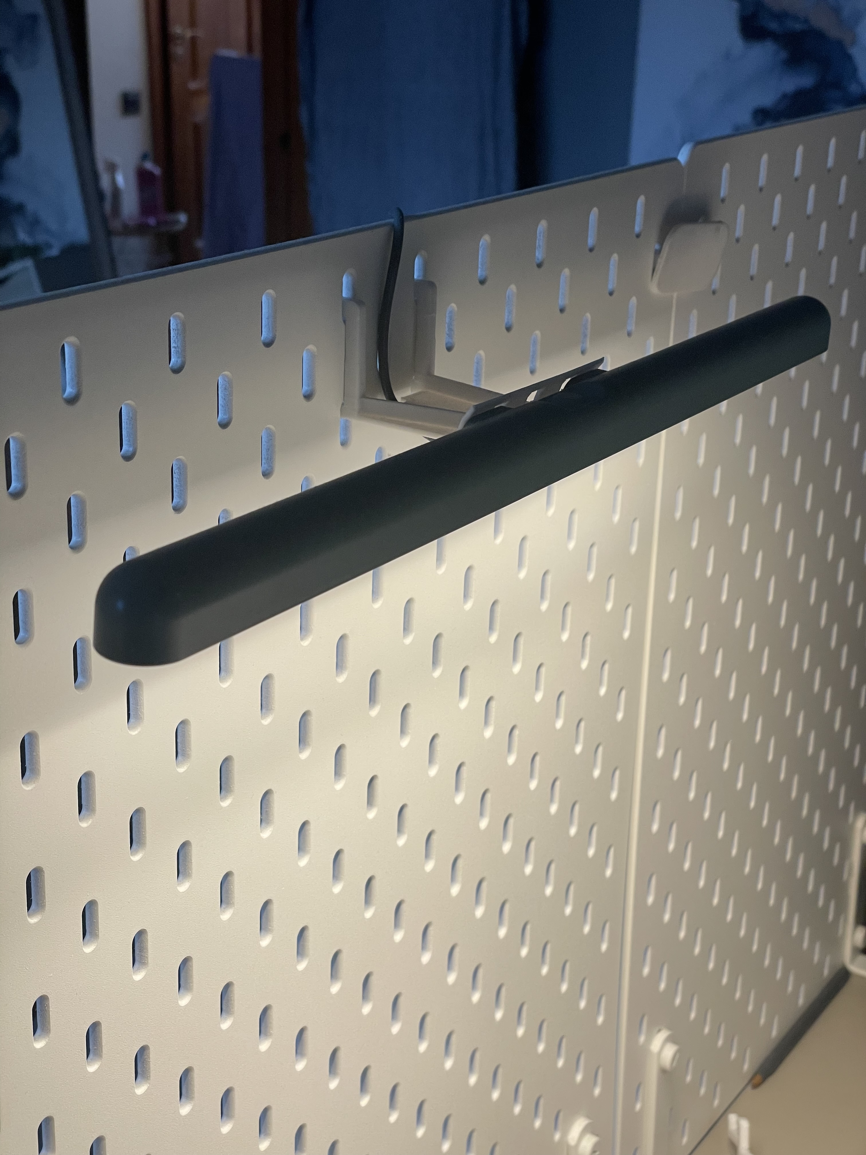 SKADIS mount for IKEA LAGERGÅNG LED lamp for screen