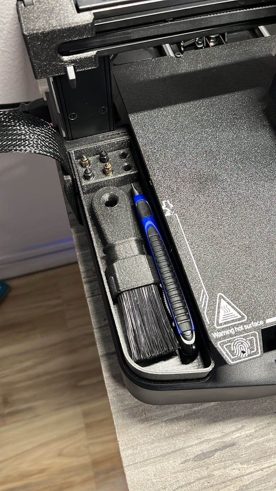 Left Poop-tool tray ender3 v3 KE/SE easy to remove to clean. - photo 2