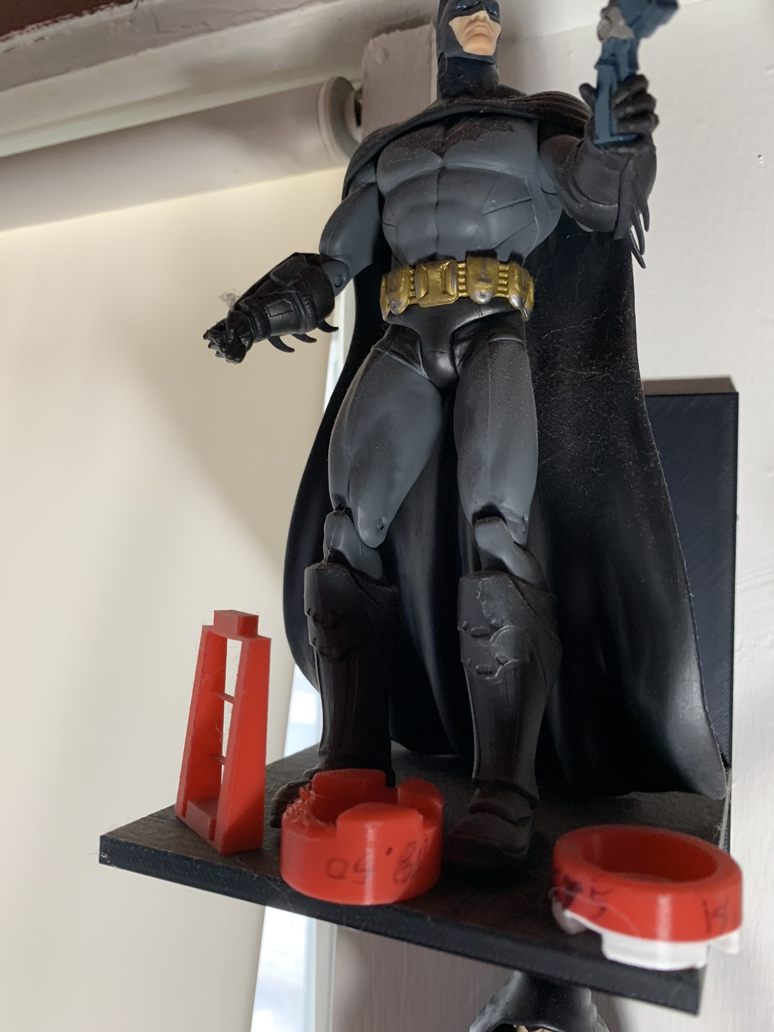 Medium display shelf.
