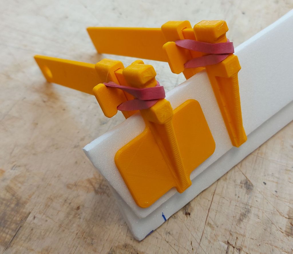 Clamp to glue with rubber band - photo 4