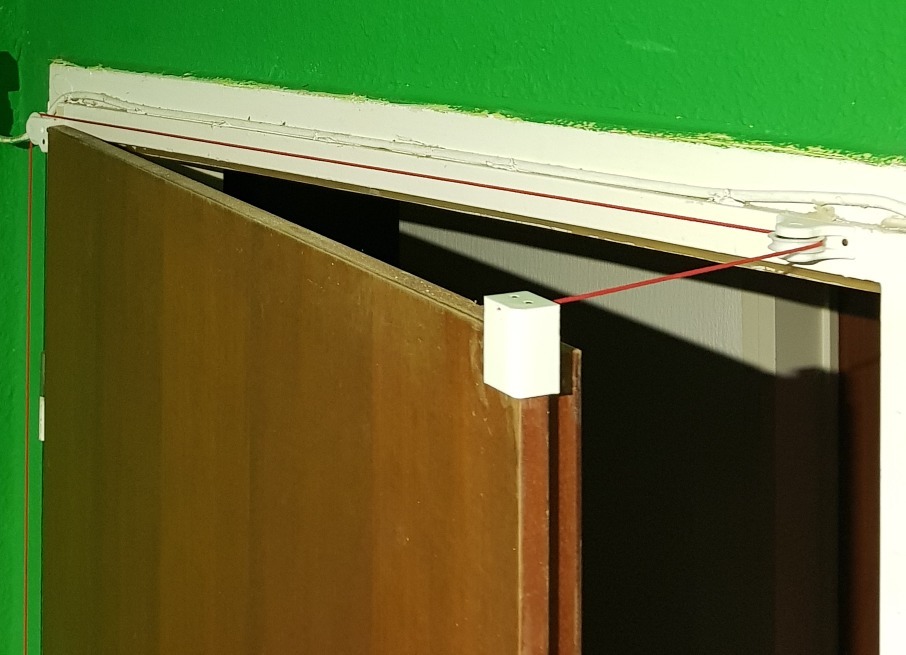 Door-Closer 
