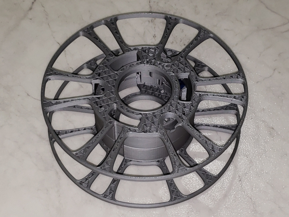 LockSpool V3: Parametric, reusable (1 part printed twice) - photo 2
