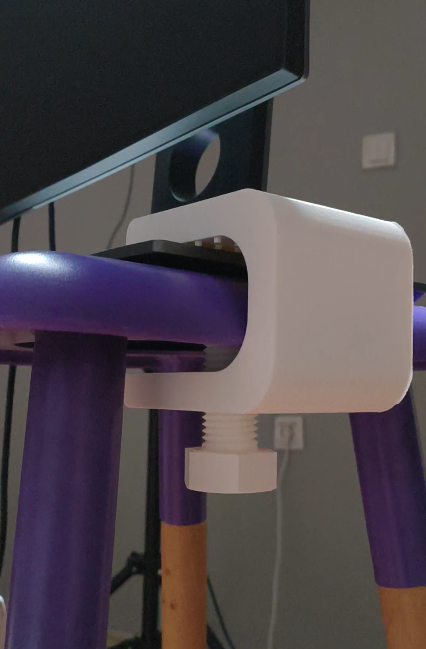 Screw Vice Clamp To Secure Items (CAD file available)