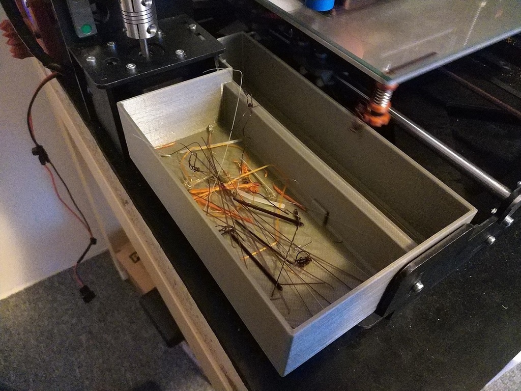 Anet A8 - Tatara tray
