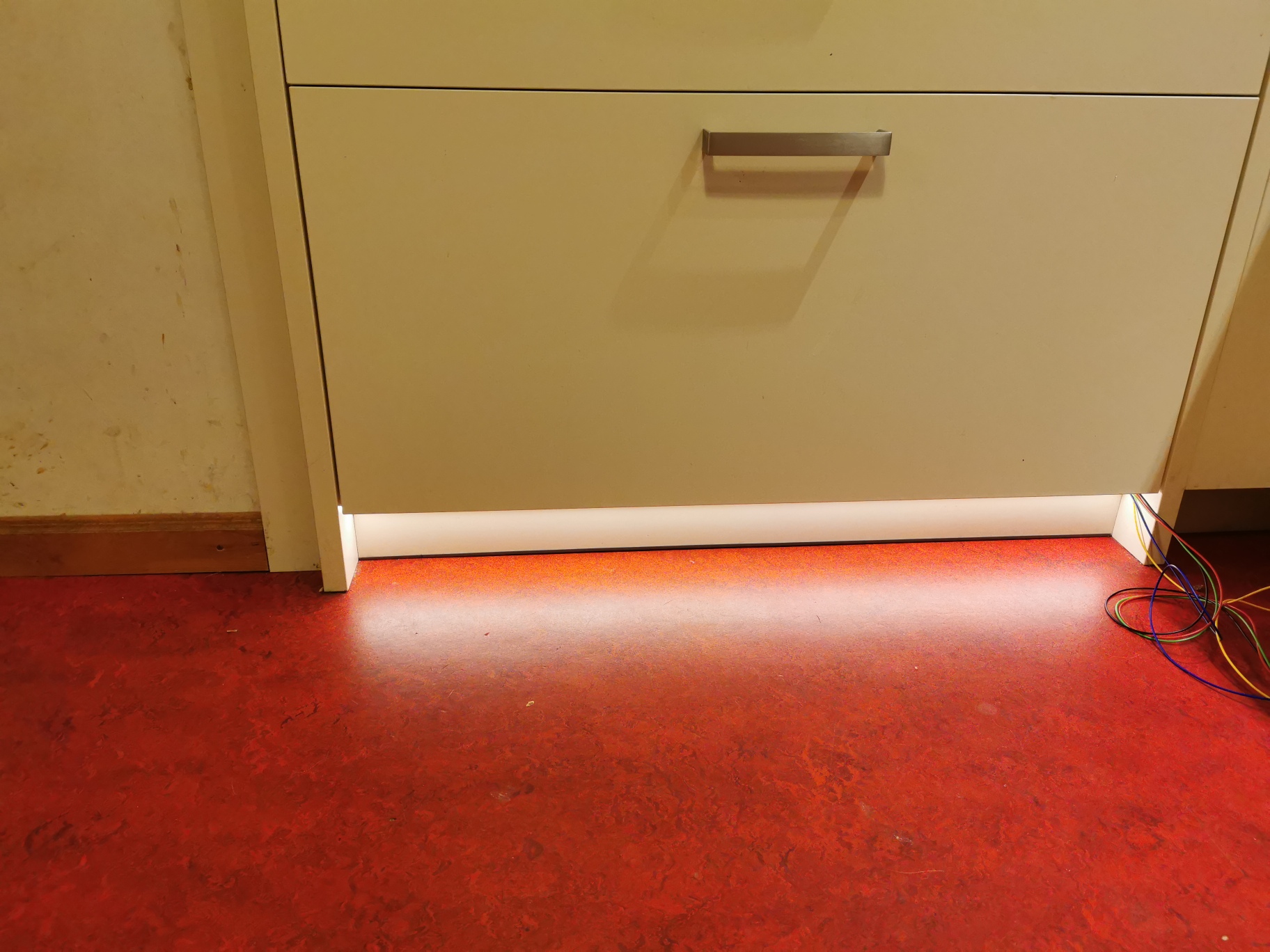 Fixation Clip 30°/45° for LED-Strip Aluminium Profile in Kitchen