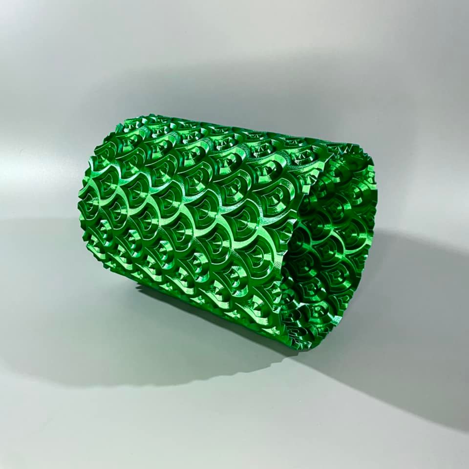 Fish Scale Ripple Vase - photo 2