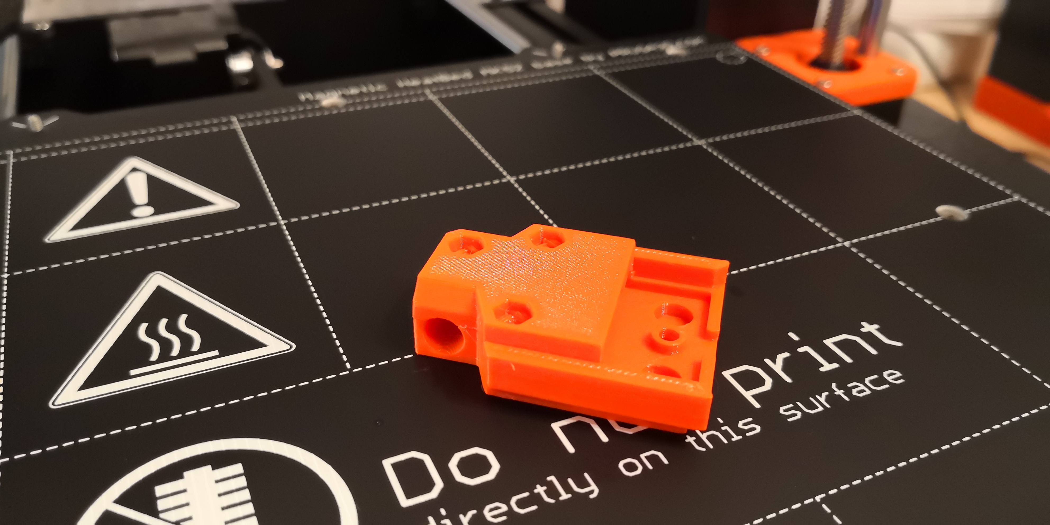 Heatbed cable cover clip 90°/ up15°  i3 MK3S+ for IKEA LACK - photo 4