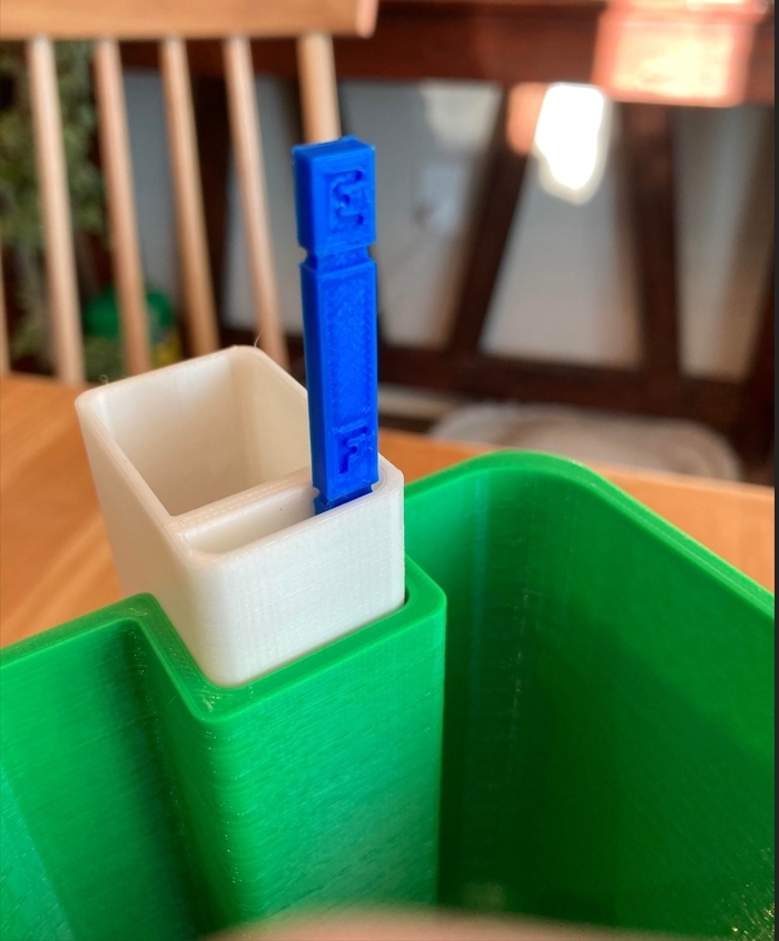 Self-Watering Planter - photo 2