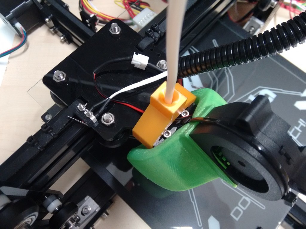 Bowden tube support clamp for Tevo Tarantula