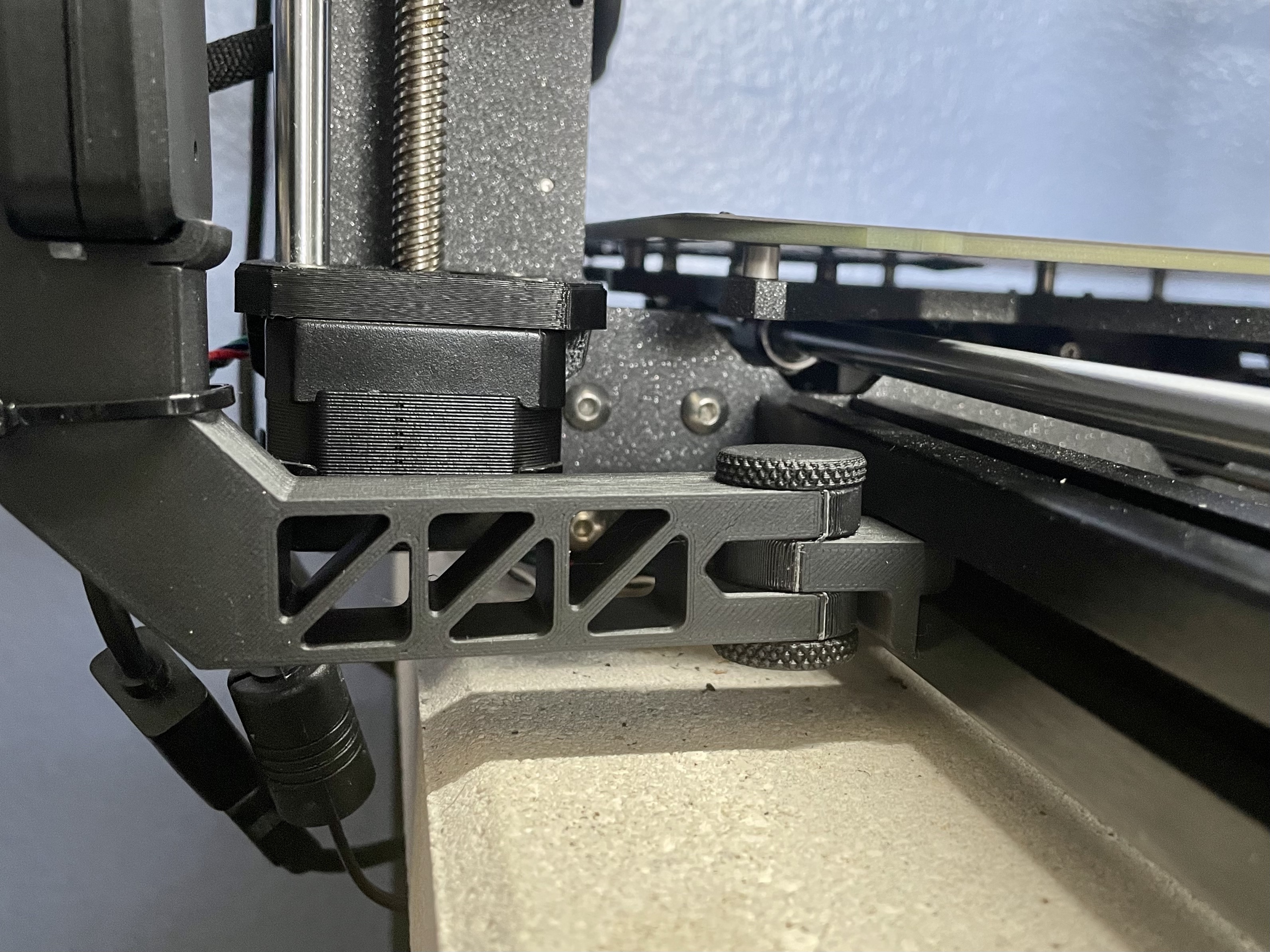 Easy Insert Mount for 4040 & 3030 Aluminum Extrusion for Articulating Arm System - photo 2