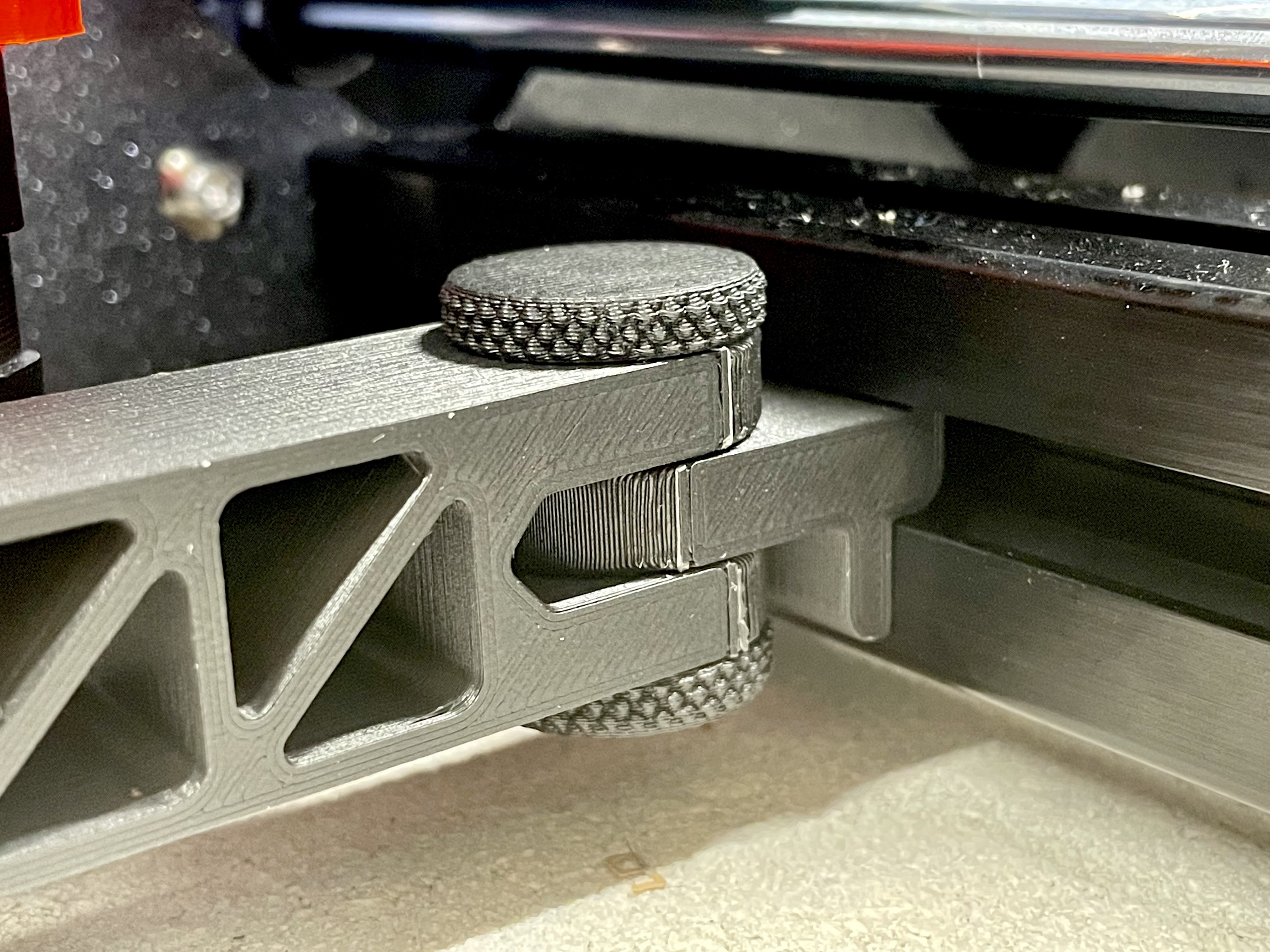 Easy Insert Mount for 4040 & 3030 Aluminum Extrusion for Articulating Arm System